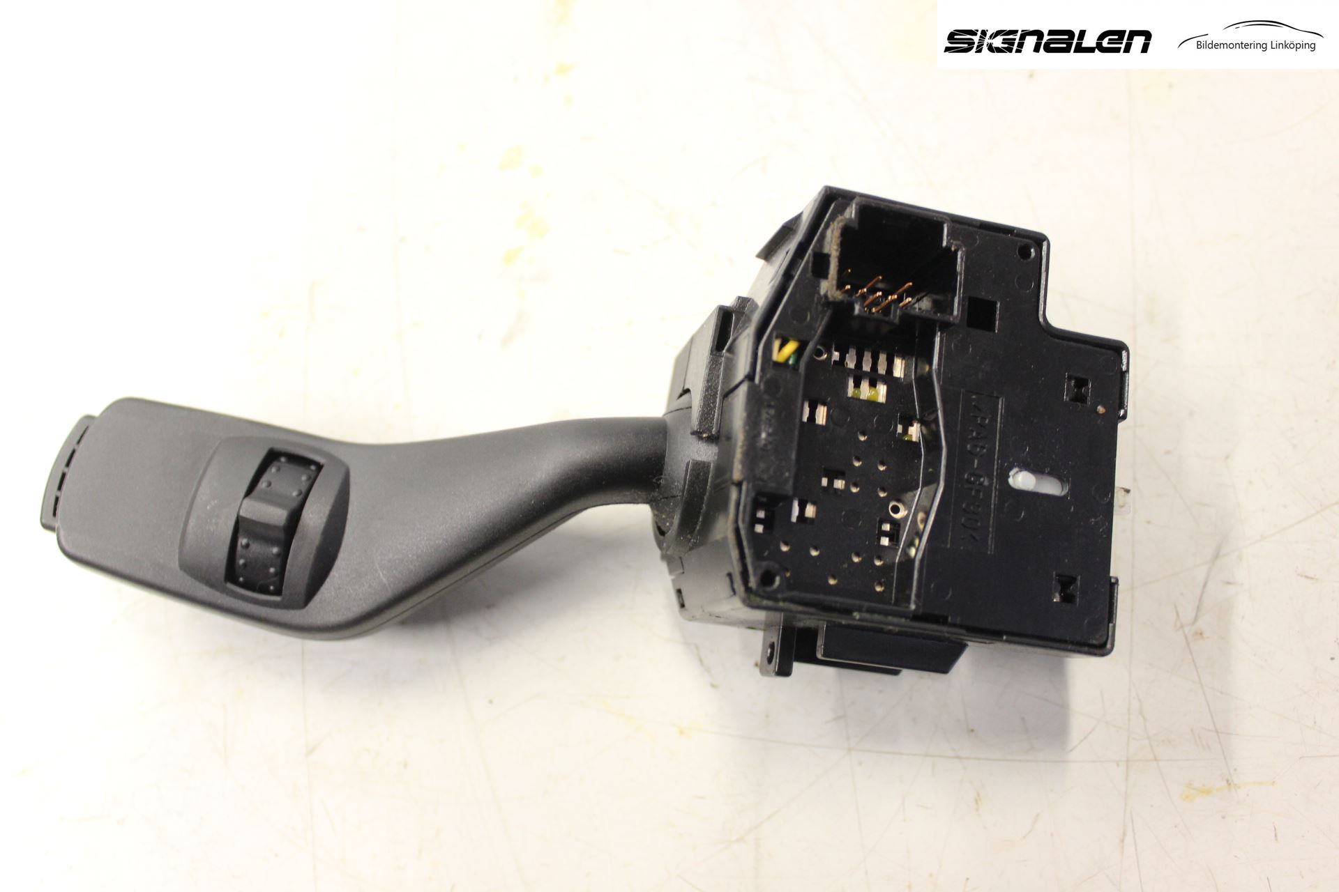 Ford FOCUS     04-07 Spak Blinkers-Ljusomk