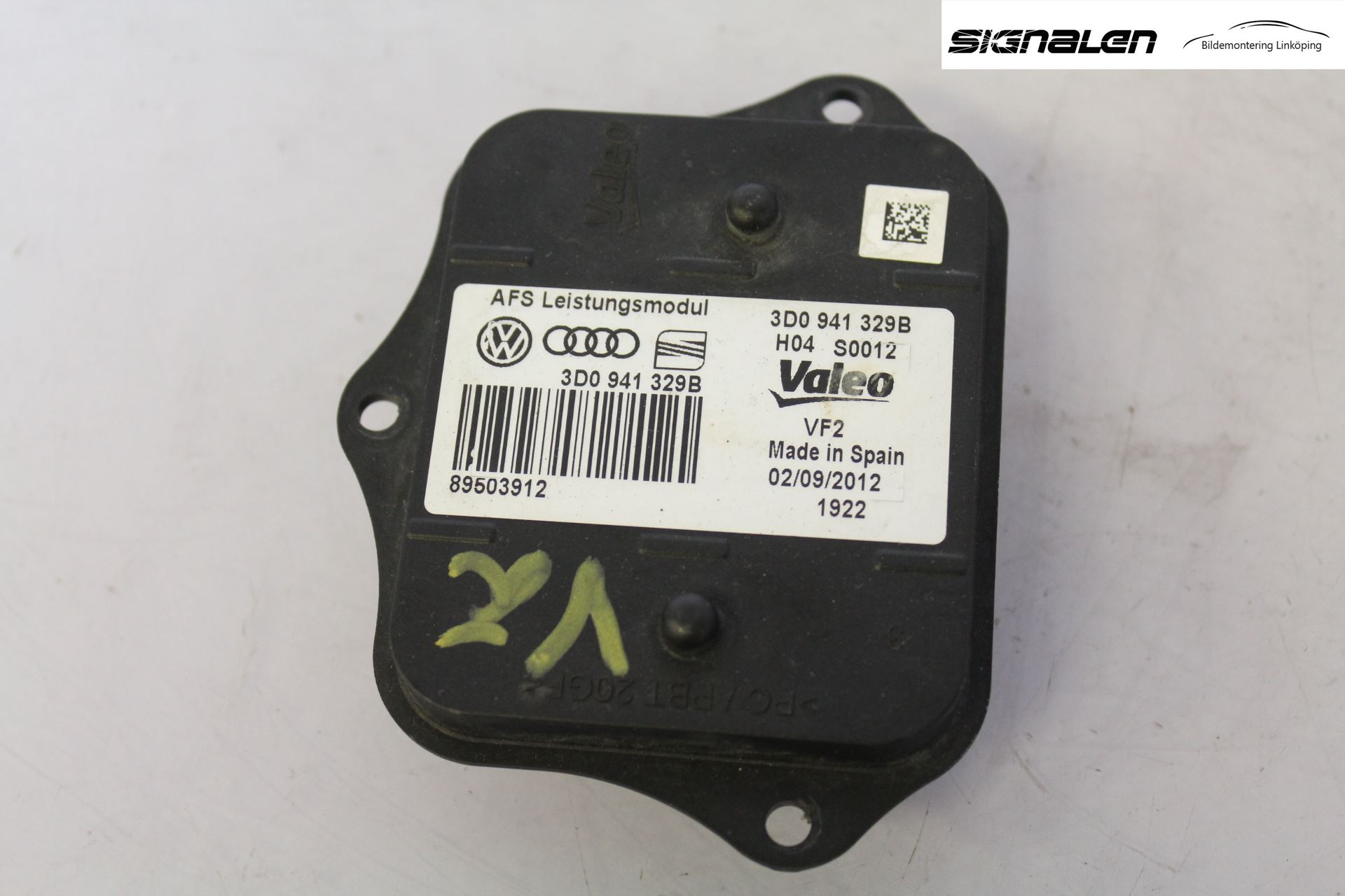 Volkswagen VW PASSAT 11-14 Styrenhet Strålkastare