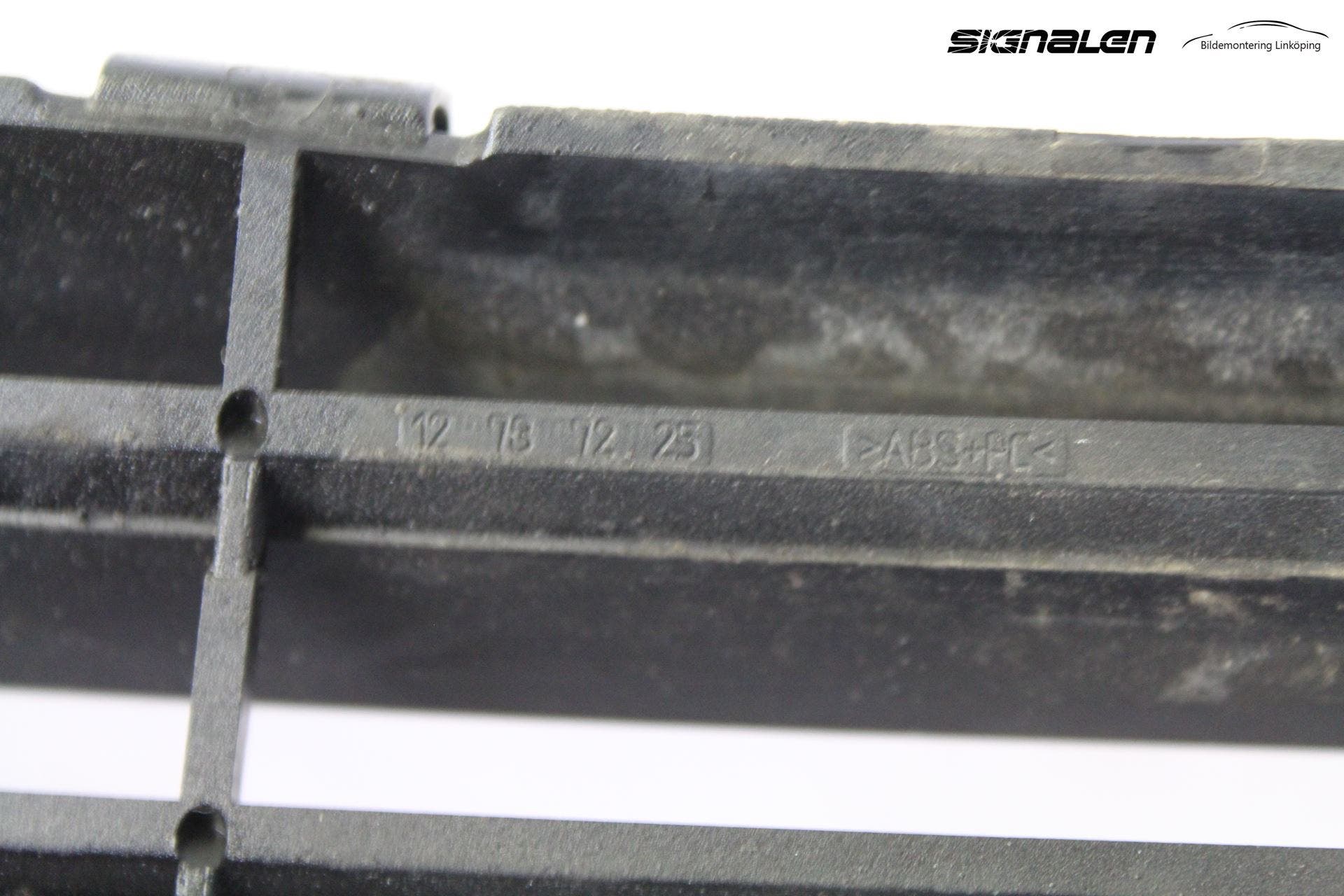 Saab 9-3 VER 2 Grill-Galler