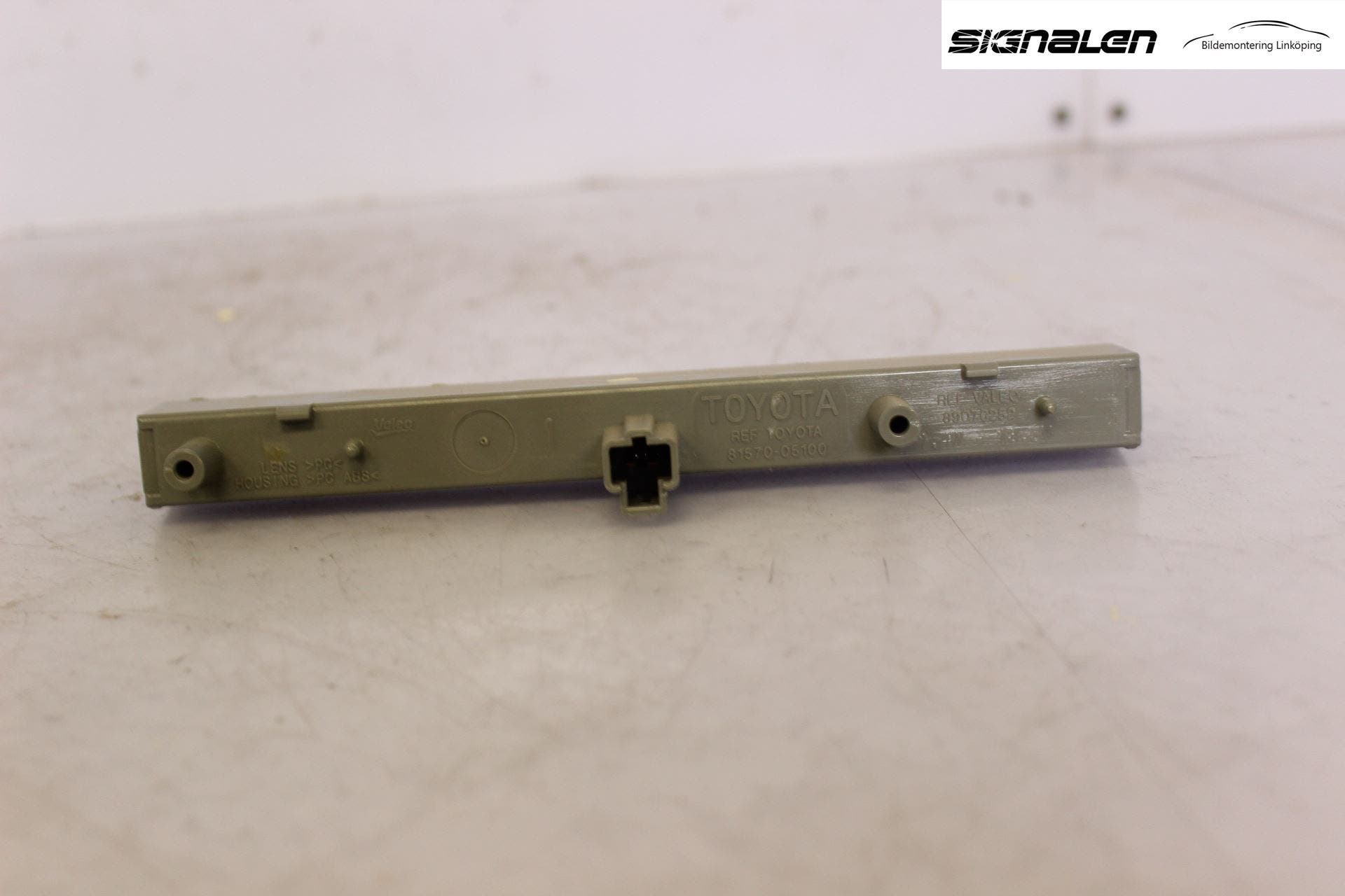 Toyota VERSO 09-18 Bromsljus Bakruta