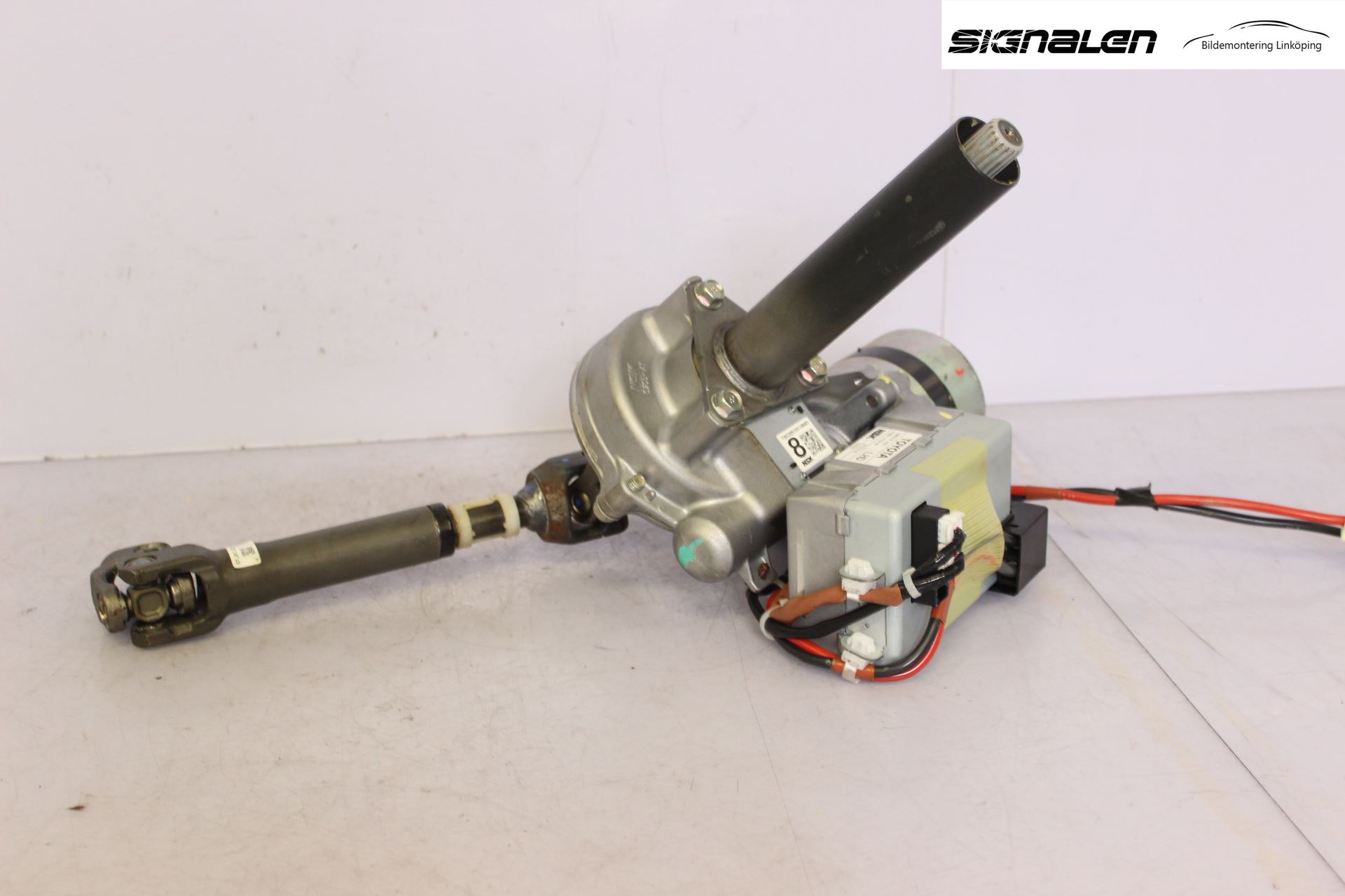 Toyota VERSO 09-18 Rattaxelagg Med Inb Servo