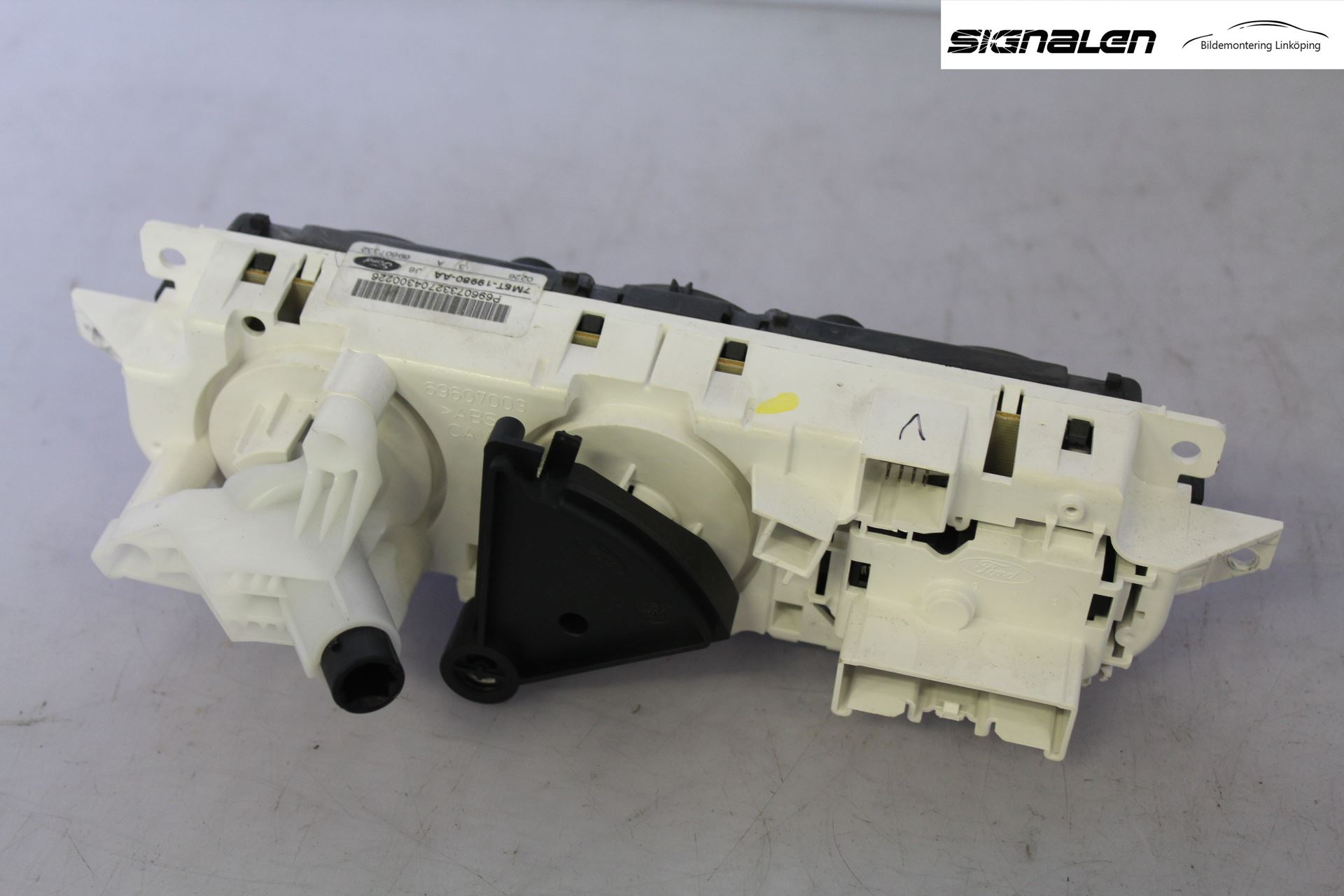 Ford FOCUS C-MAX I 07-10 Ac Styrenhet Ac Manöveren