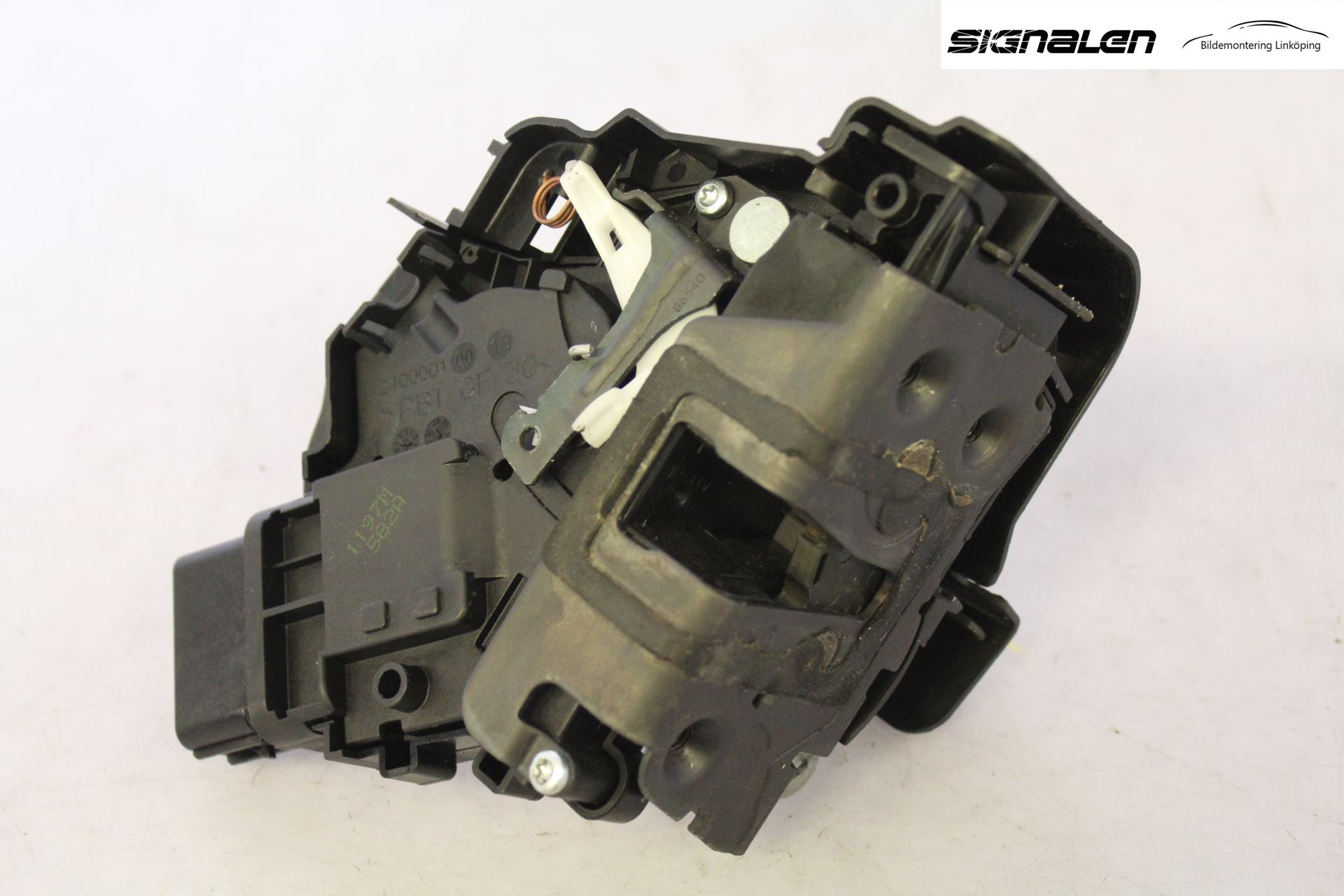 Ford FOCUS C-MAX I 07-10 Låskista-Dörrlås