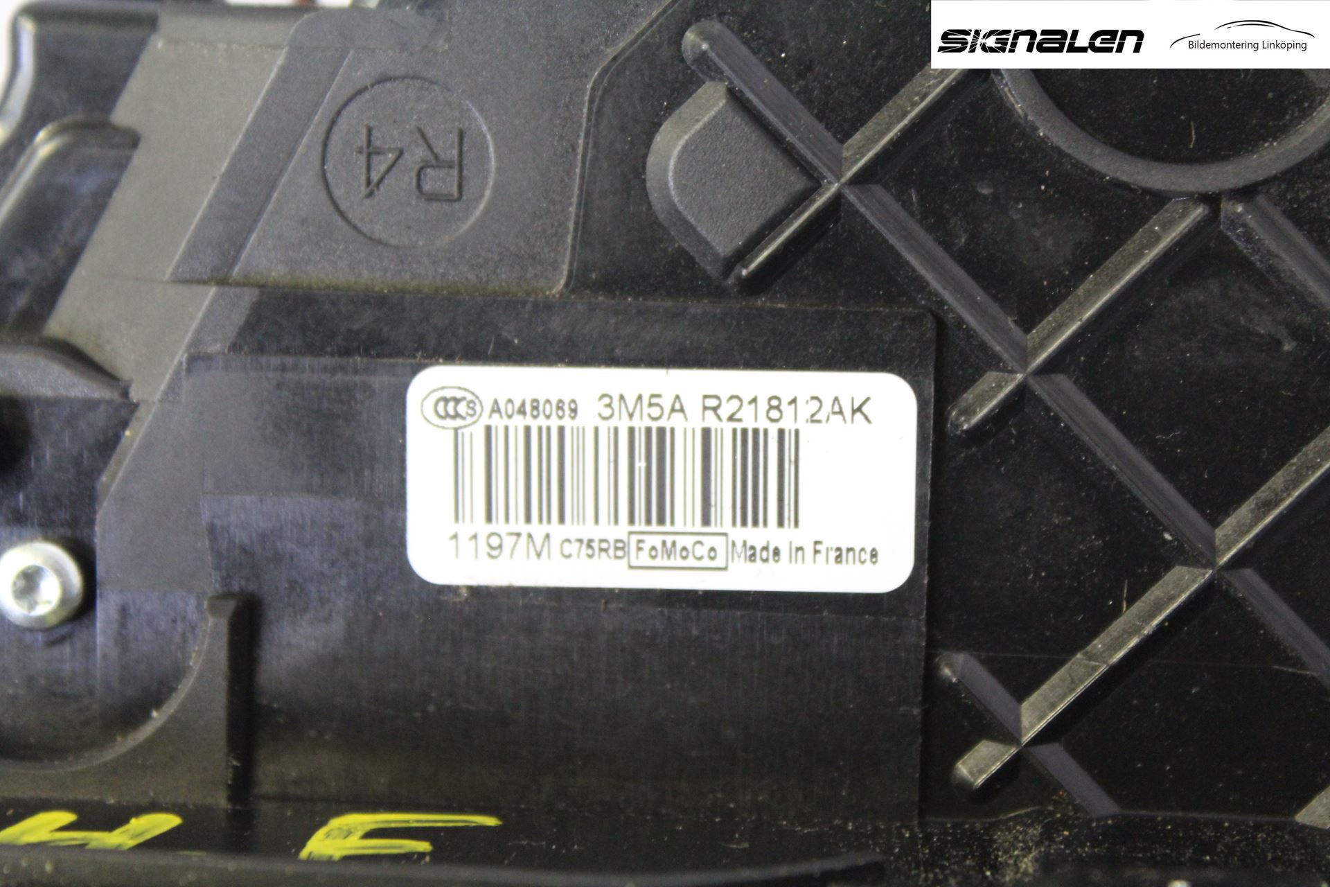 Ford FOCUS C-MAX I 07-10 Låskista-Dörrlås