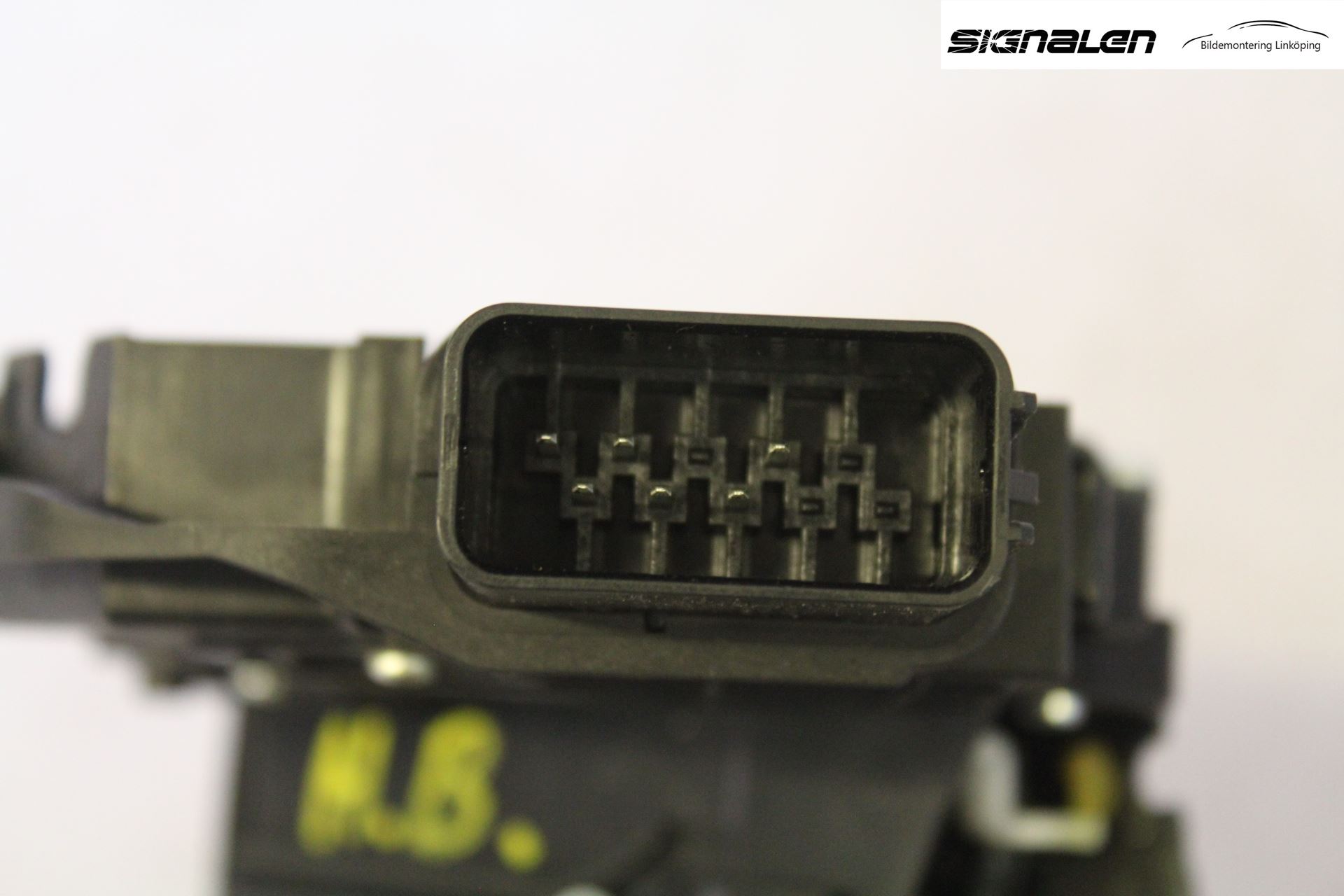 Ford FOCUS C-MAX I 07-10 Låskista-Dörrlås