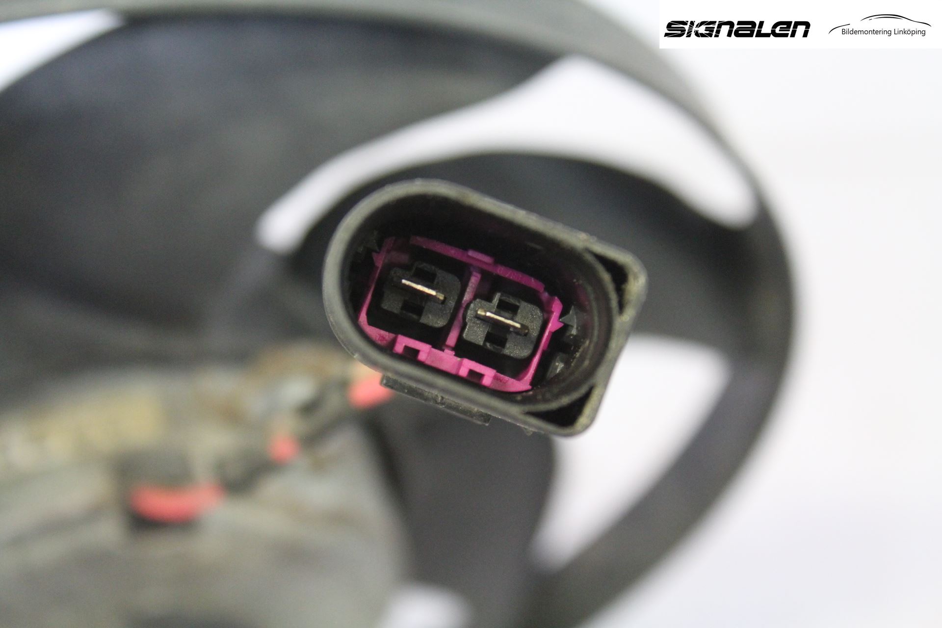 Volkswagen VW CADDY      04-10 Kylfläkt El