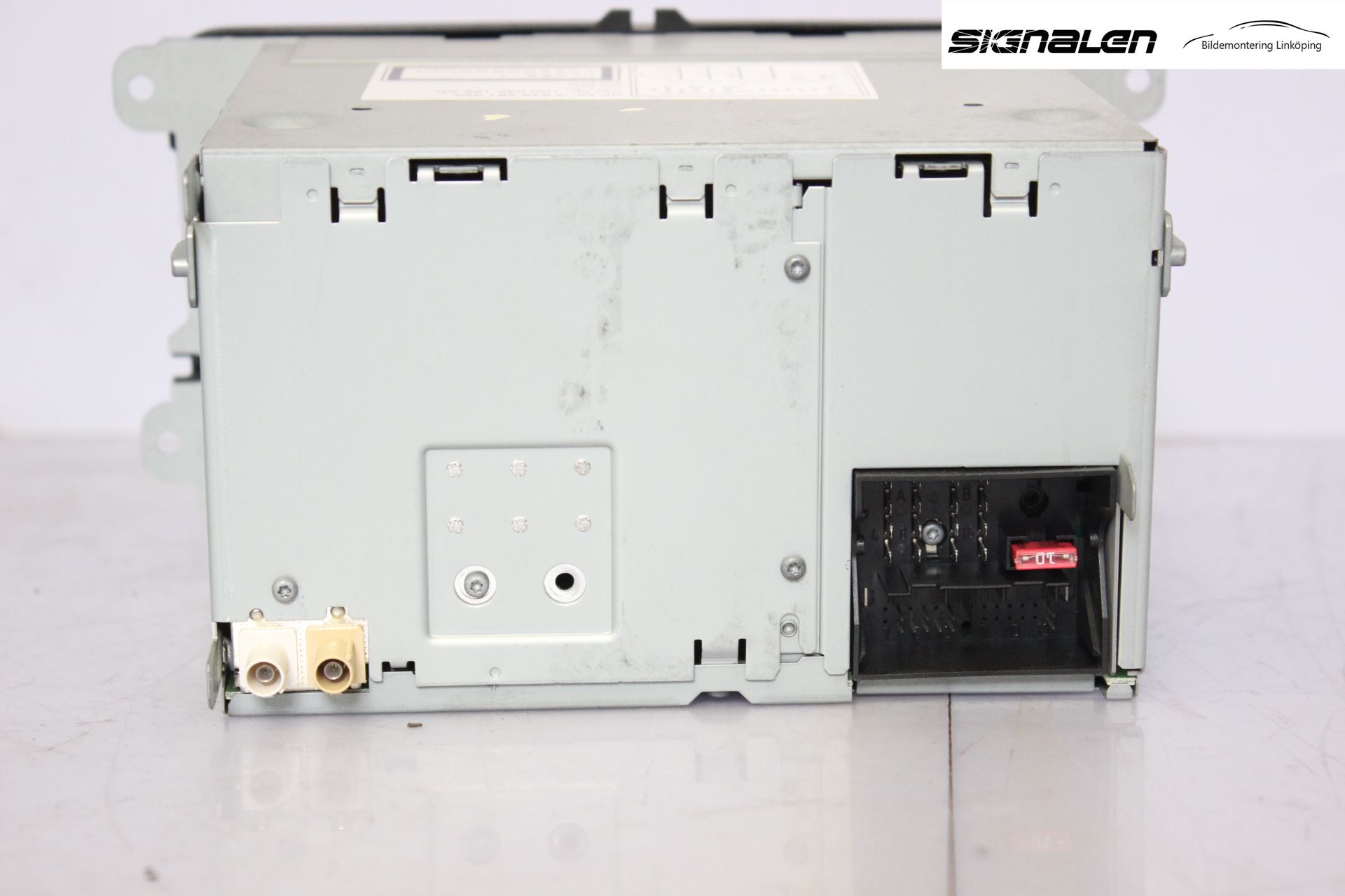 Volkswagen VW CADDY      04-10 Cd Radio - Multimediapanel