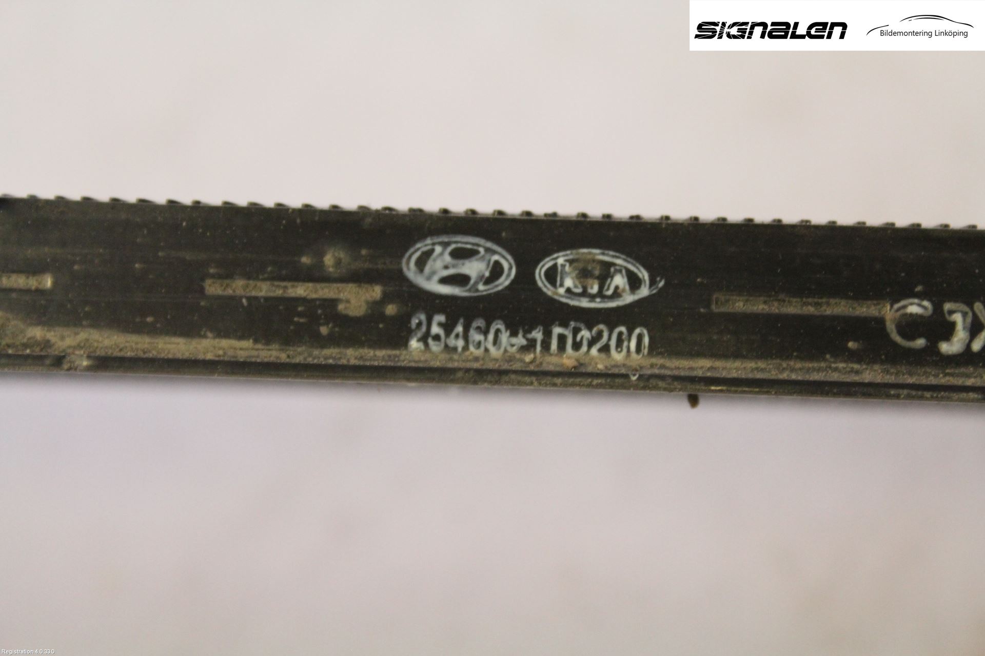 Kia CARENS II 07-12 Oljekylare Automat