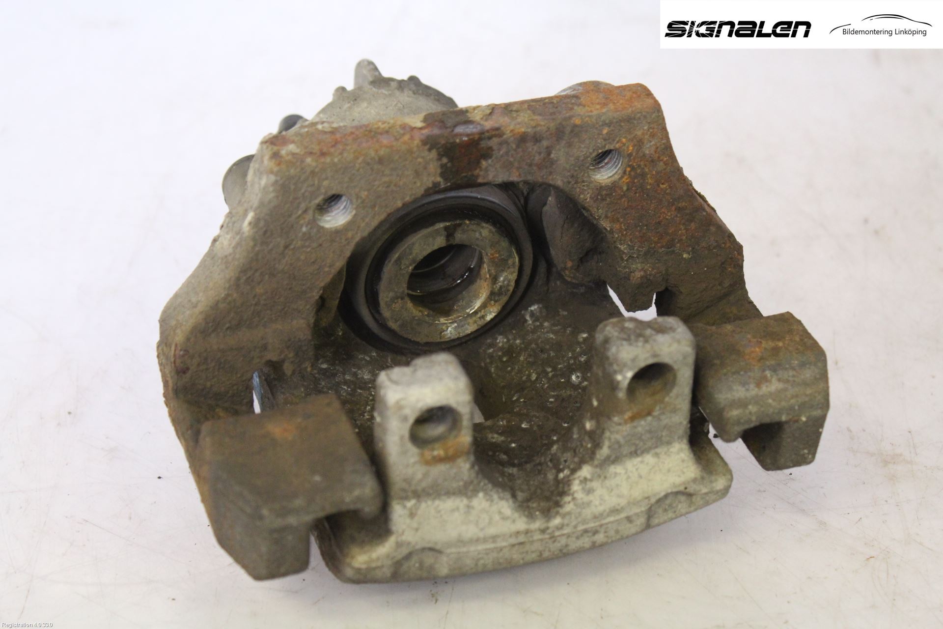 BMW 5 E60/61 Sed/Tou 02-10 Bromsok Fram Höger