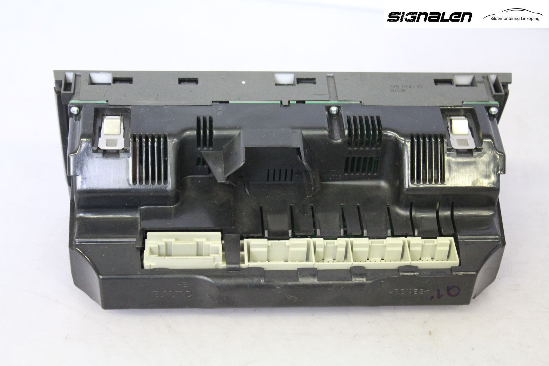 Audi A6/S6     05-11 Ac Styrenhet Ac Manöveren