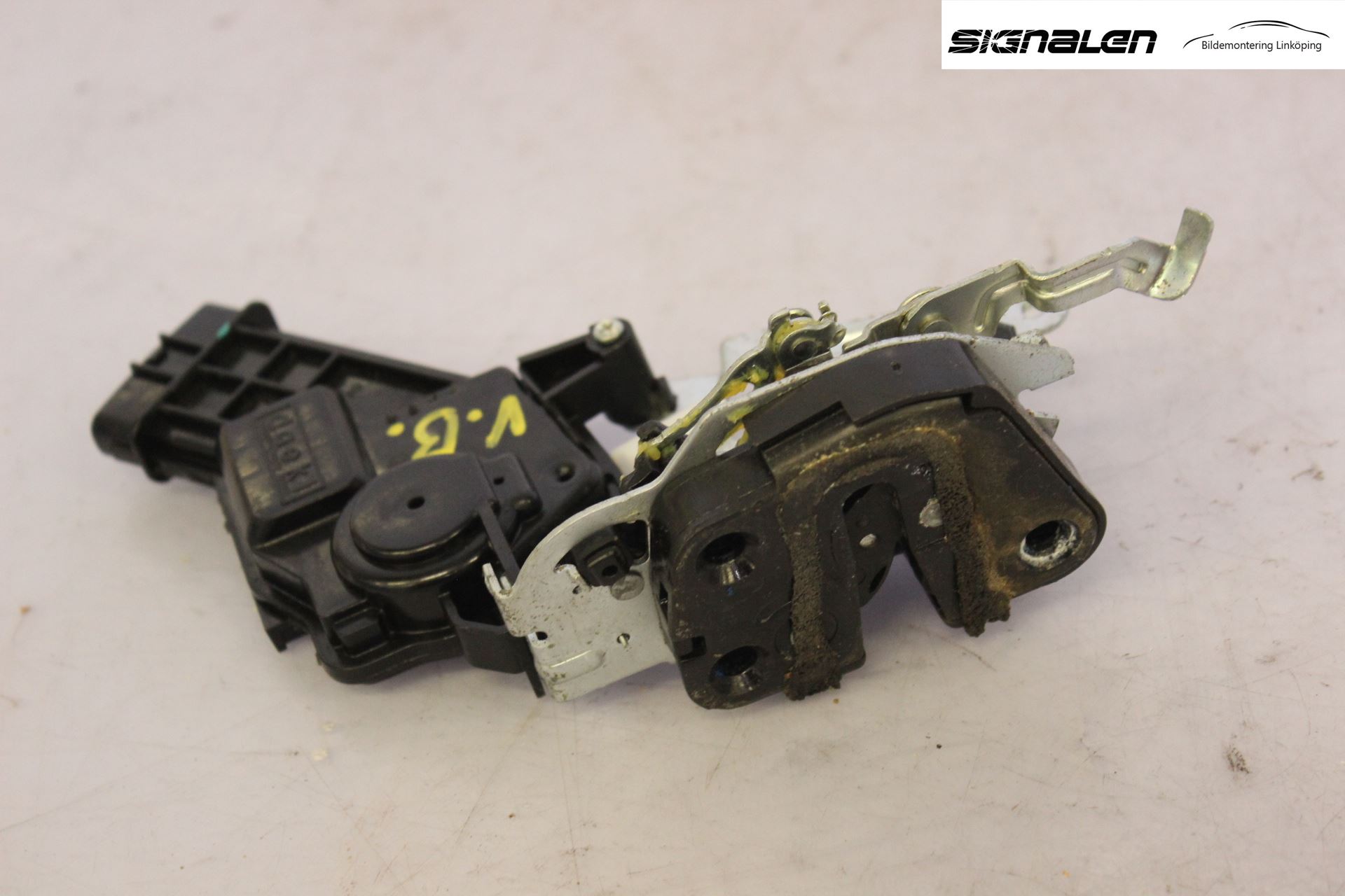 Kia CARENS II 07-12 Låskista-Dörrlås