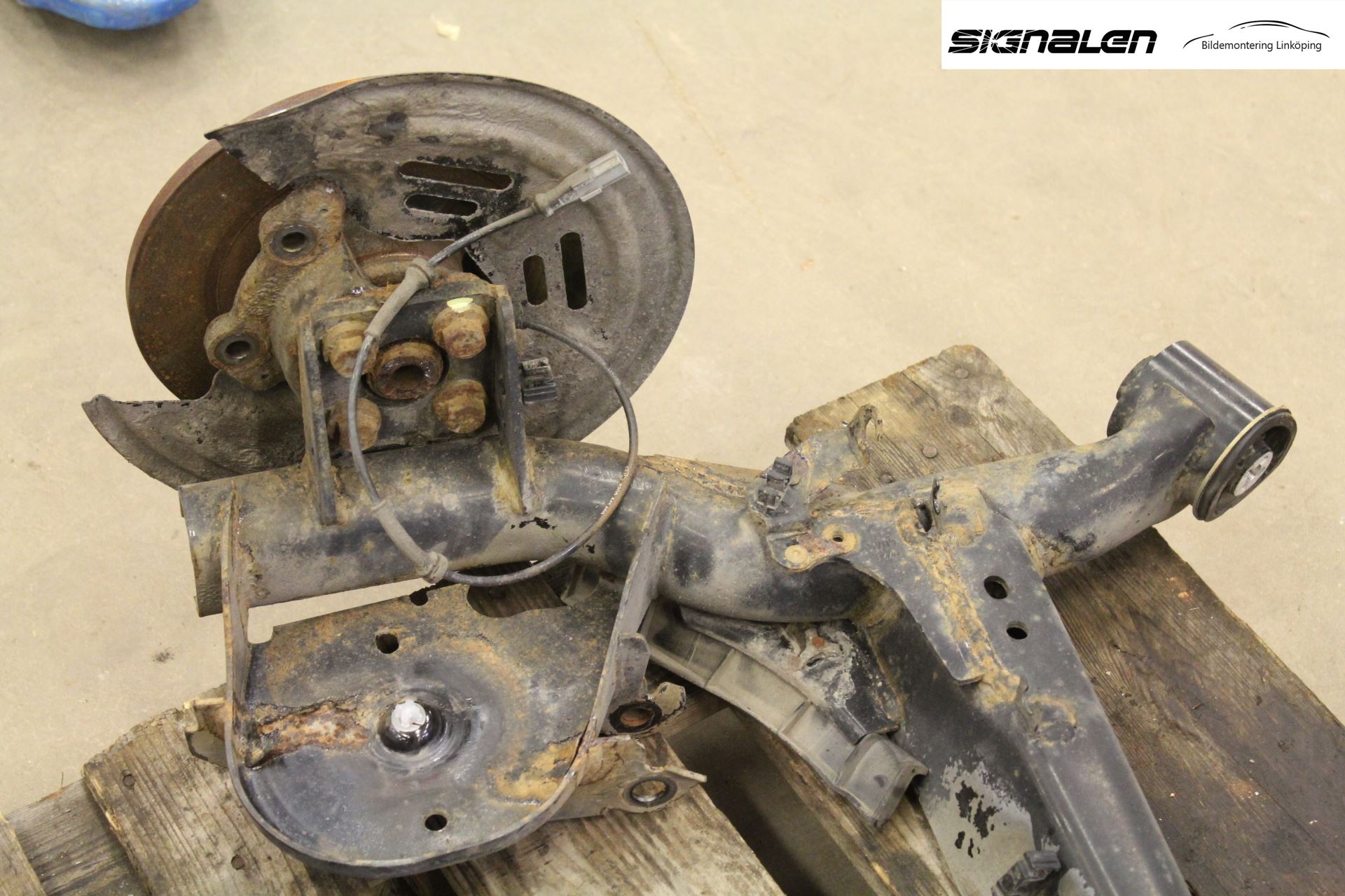 Renault KANGOO II 08-14 Bakaxel