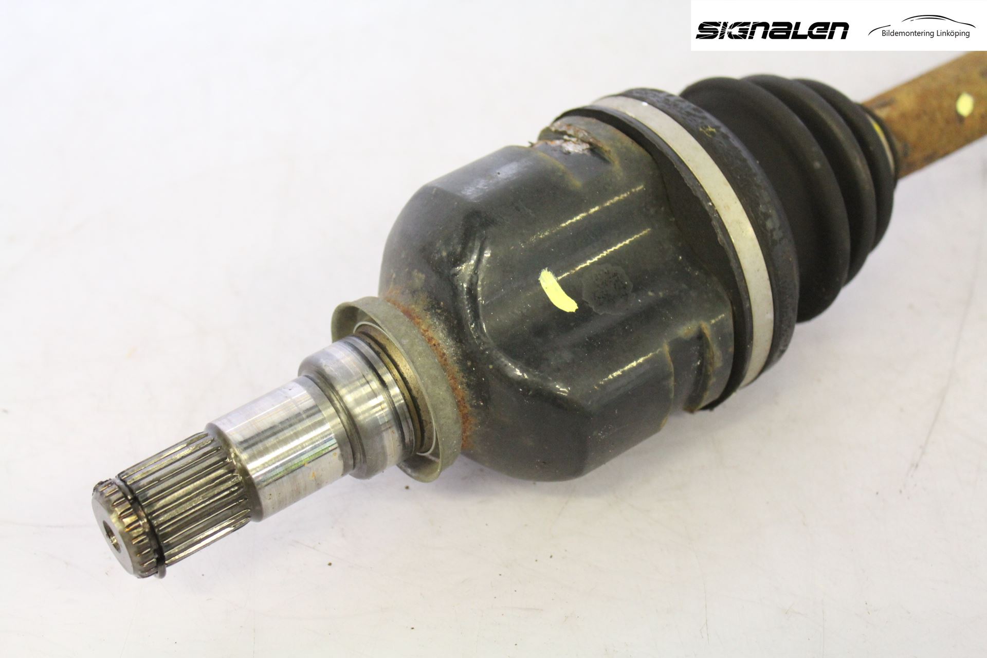 Toyota AURIS 07-09 Drivaxel Fram Vänster