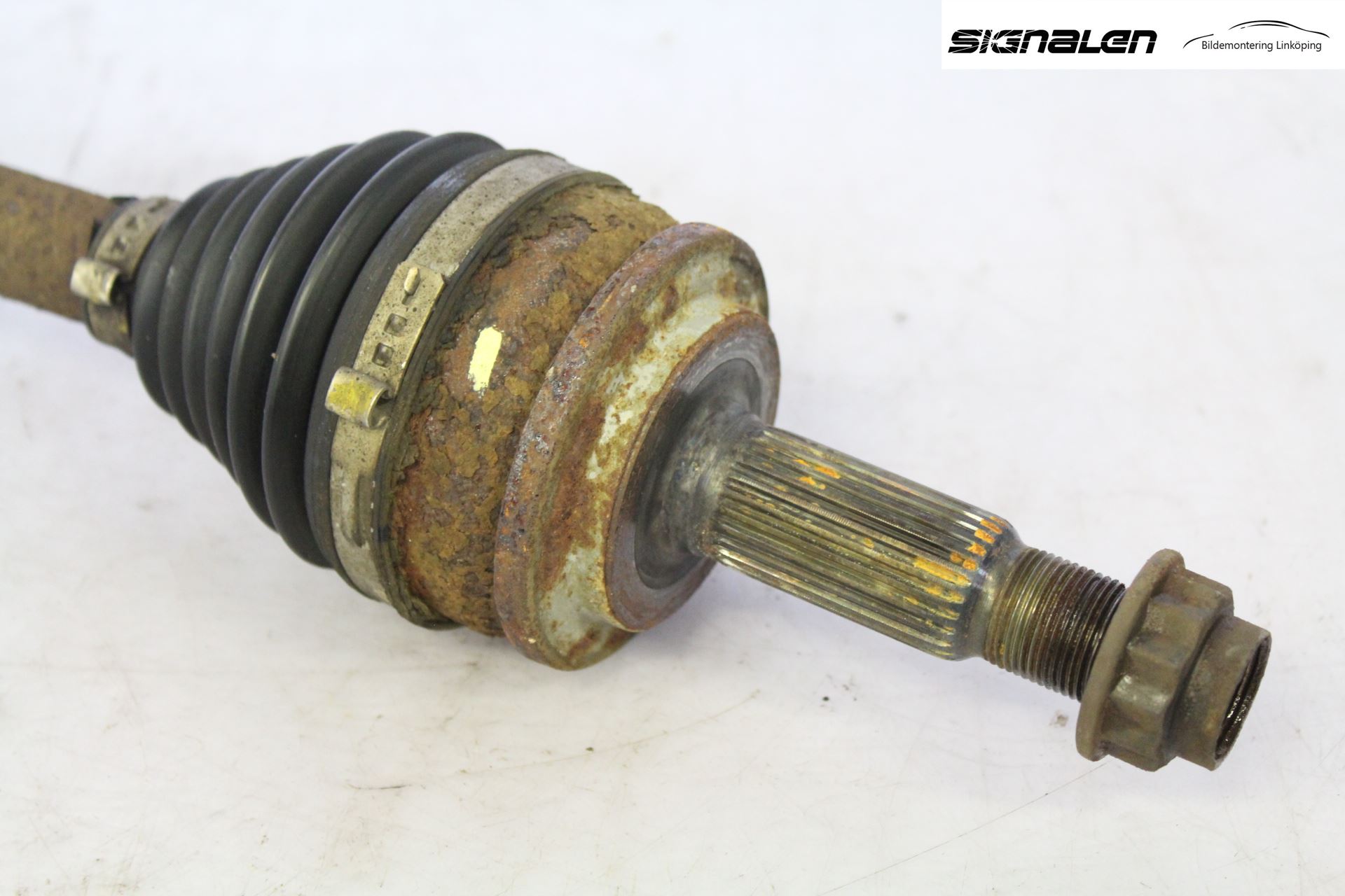 Toyota AURIS 07-09 Drivaxel Fram Vänster