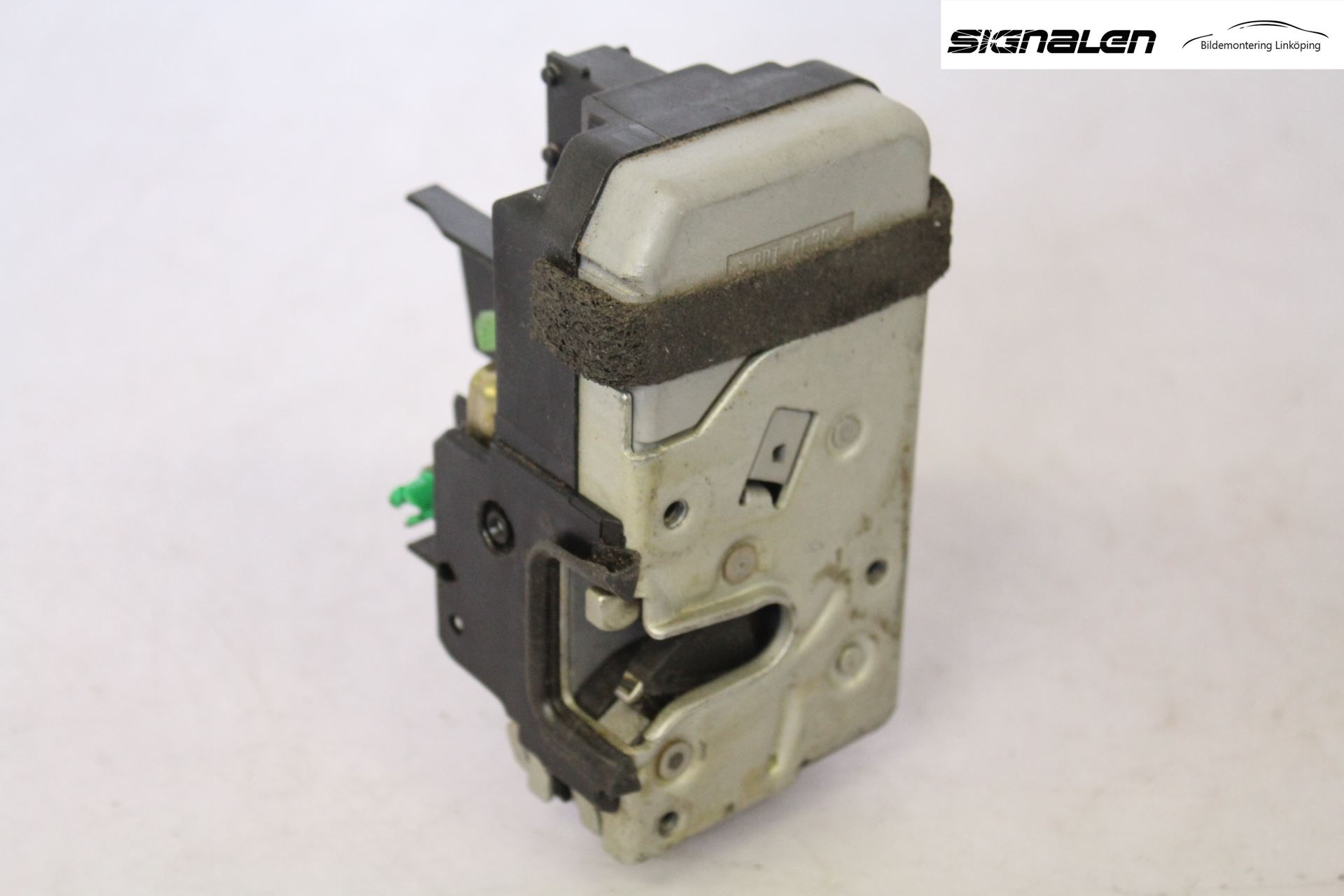 Saab 9-5     06-10 Låskista-Dörrlås