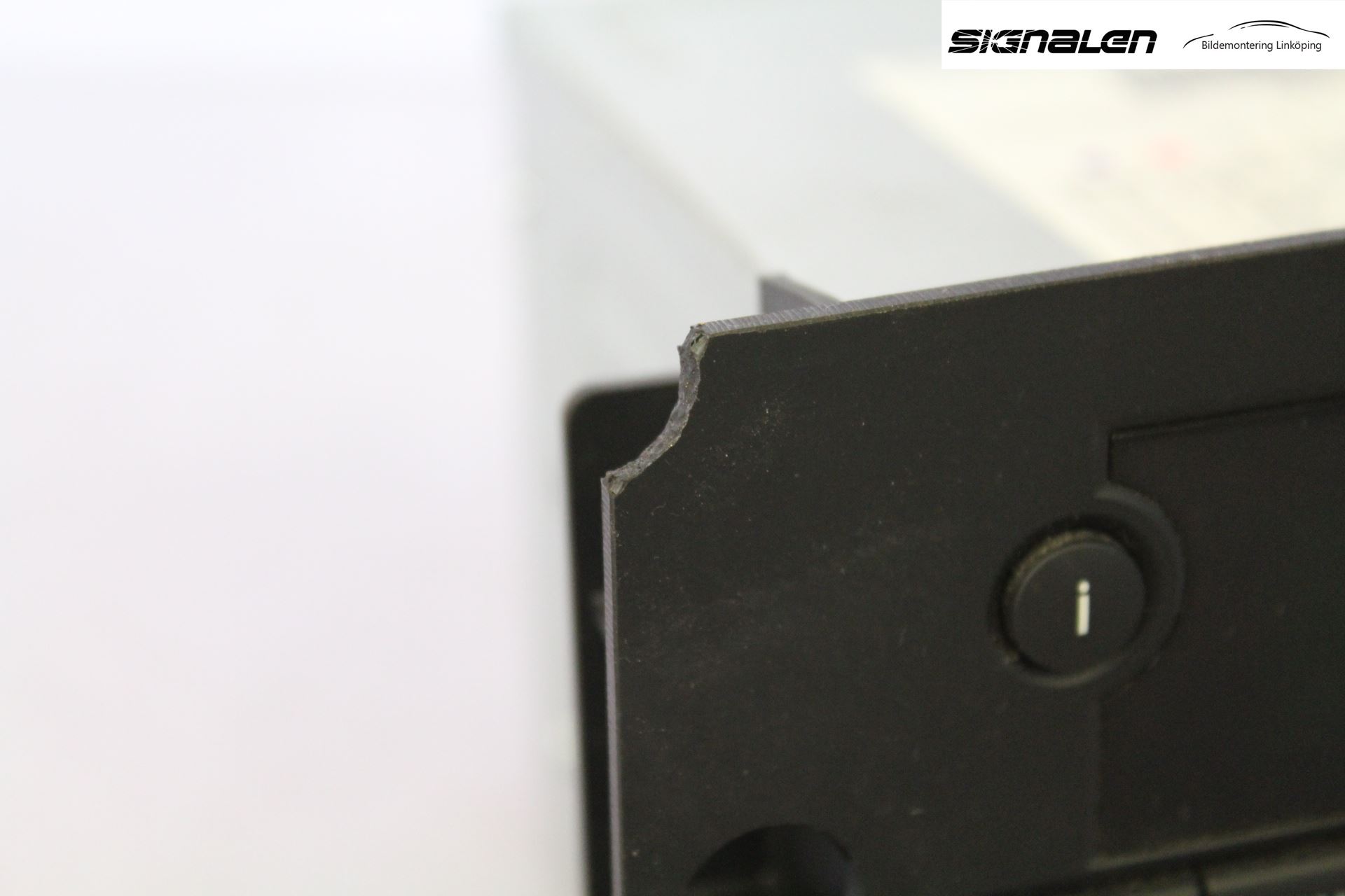 Saab 9-5     06-10 Cd Radio - Multimediapanel