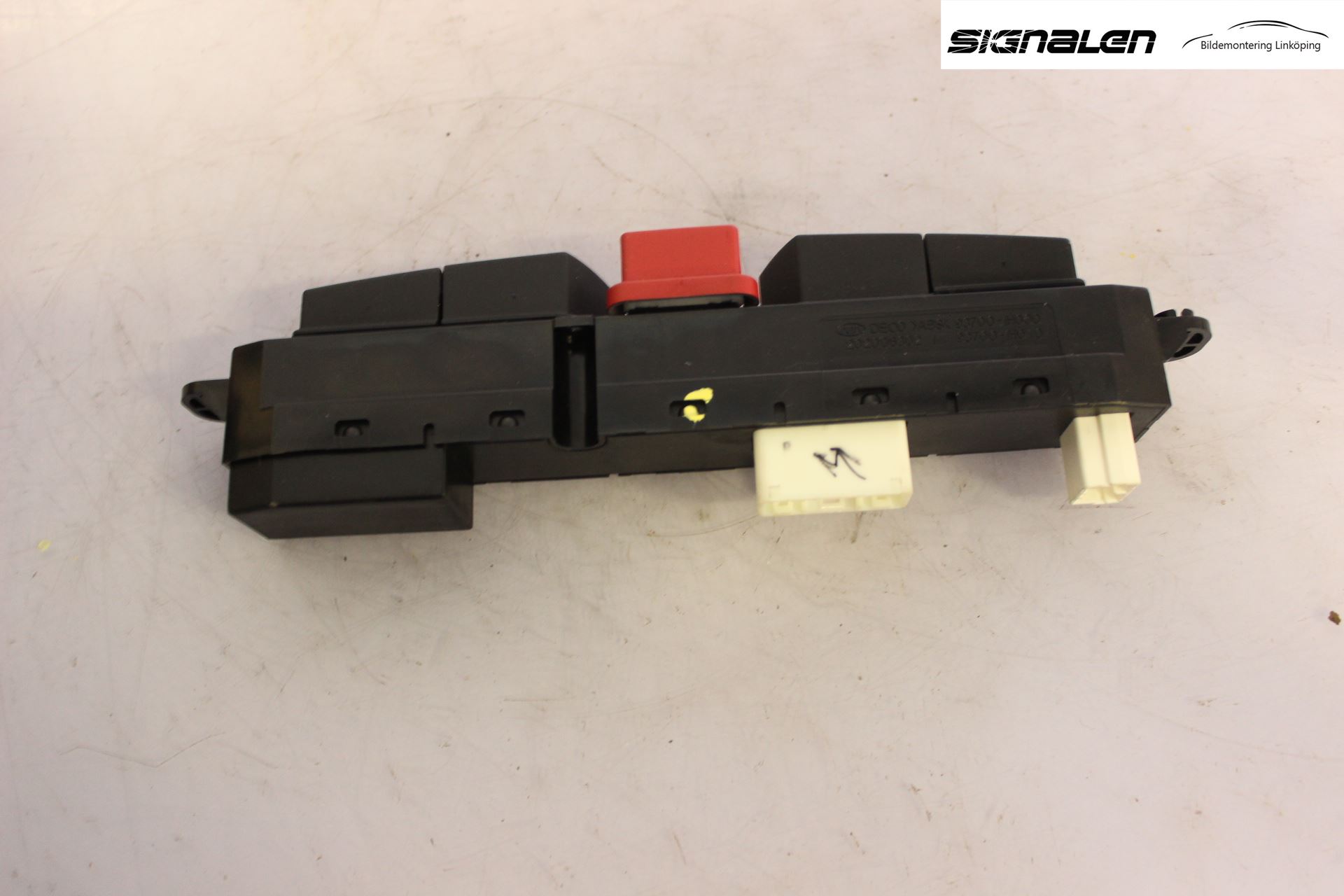 Kia CEED 06-12 Strömställare Varnings