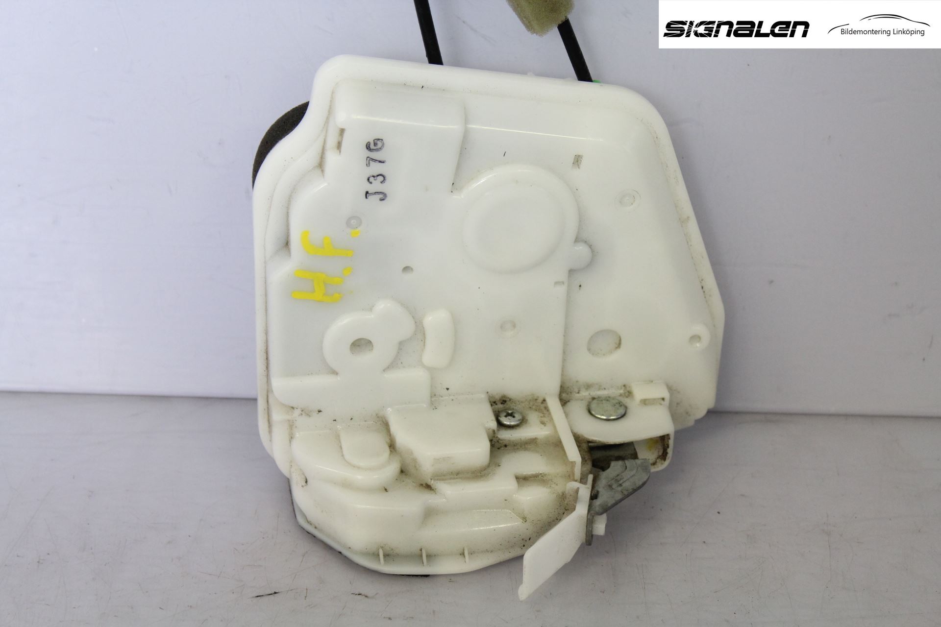 Mazda 3 II 09-13 Låskista-Dörrlås