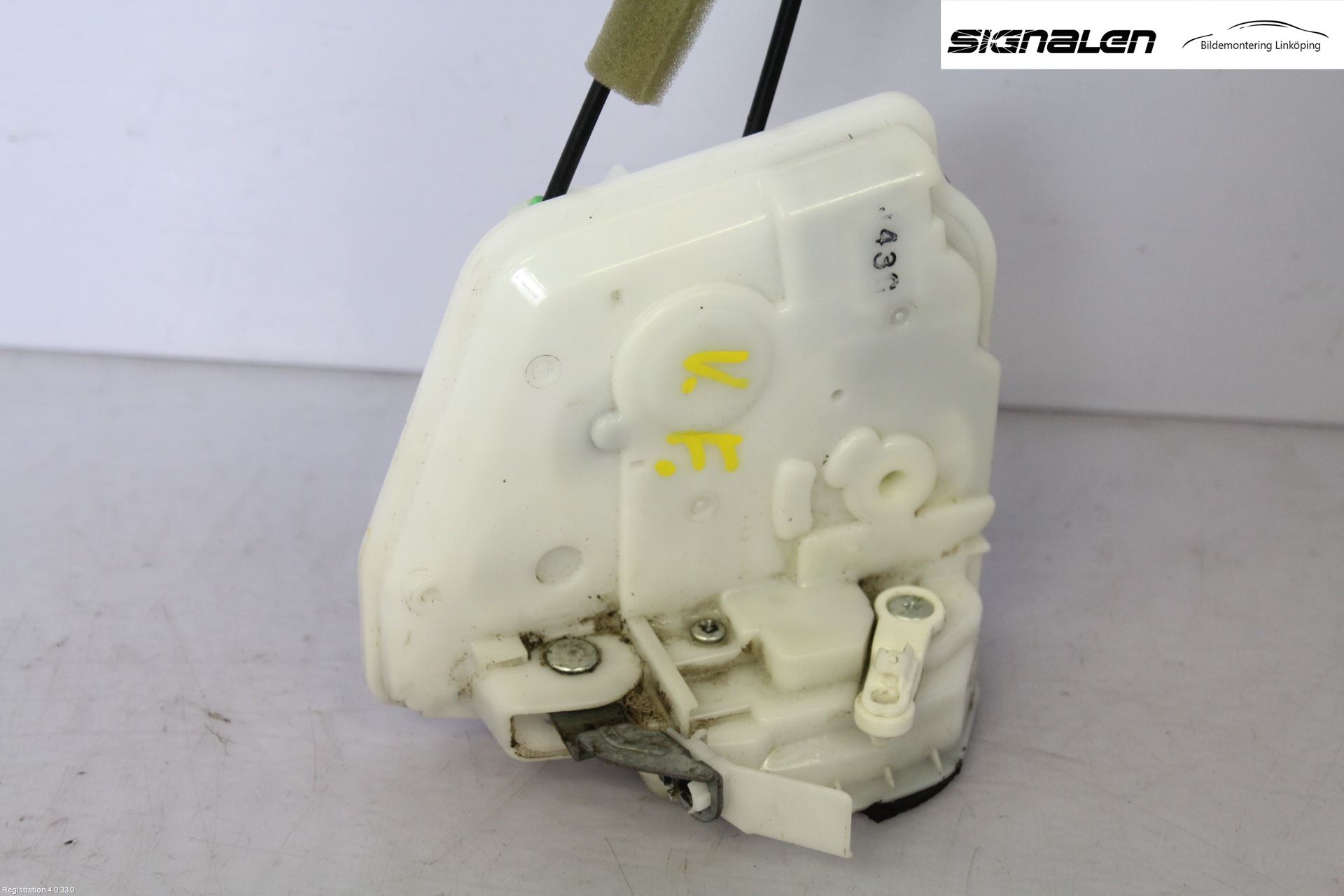 Mazda 3 II 09-13 Låskista-Dörrlås