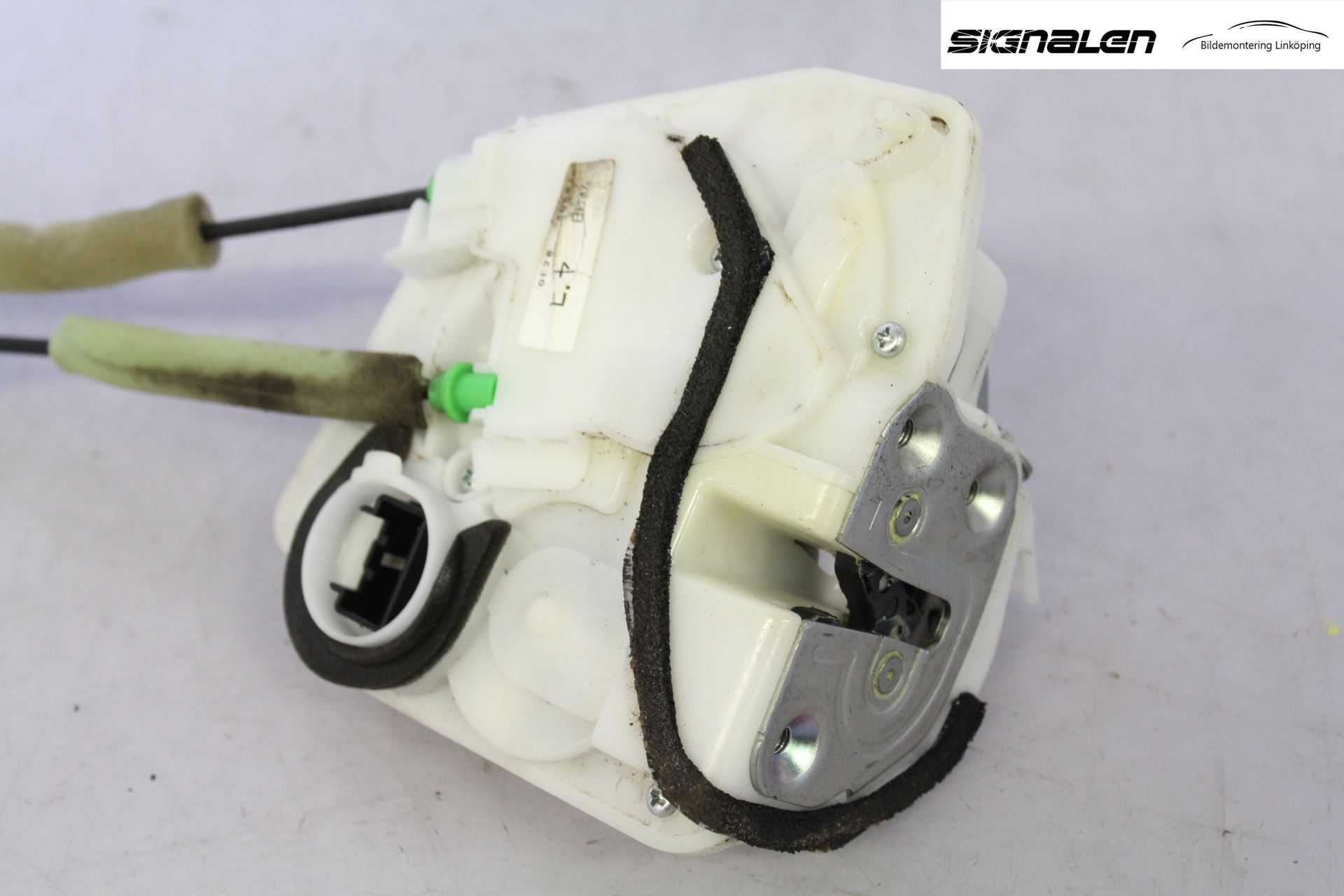 Mazda 3 II 09-13 Låskista-Dörrlås