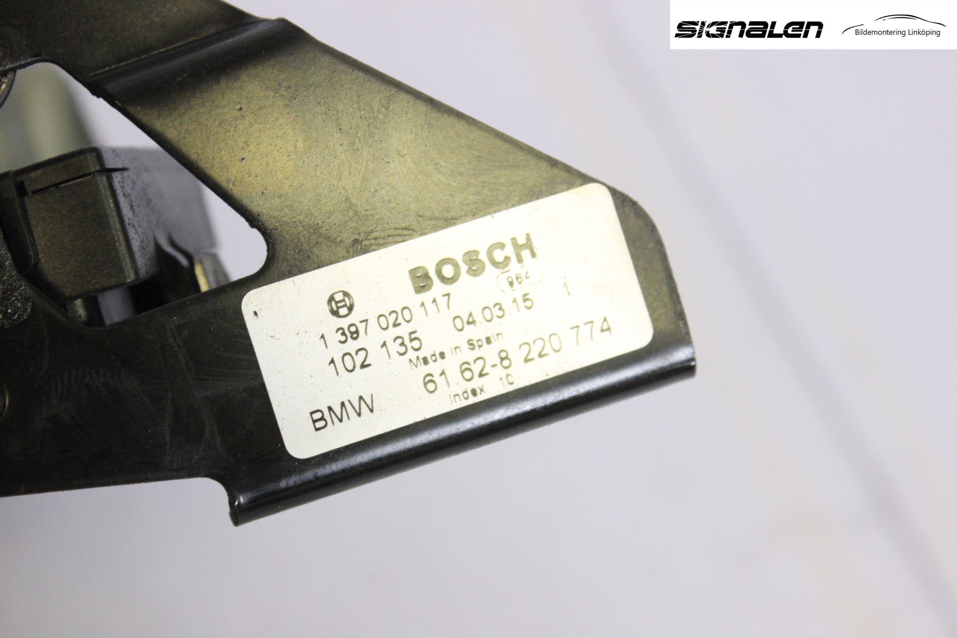 BMW 3 E46      98-05 Torkarmotor Baklucka