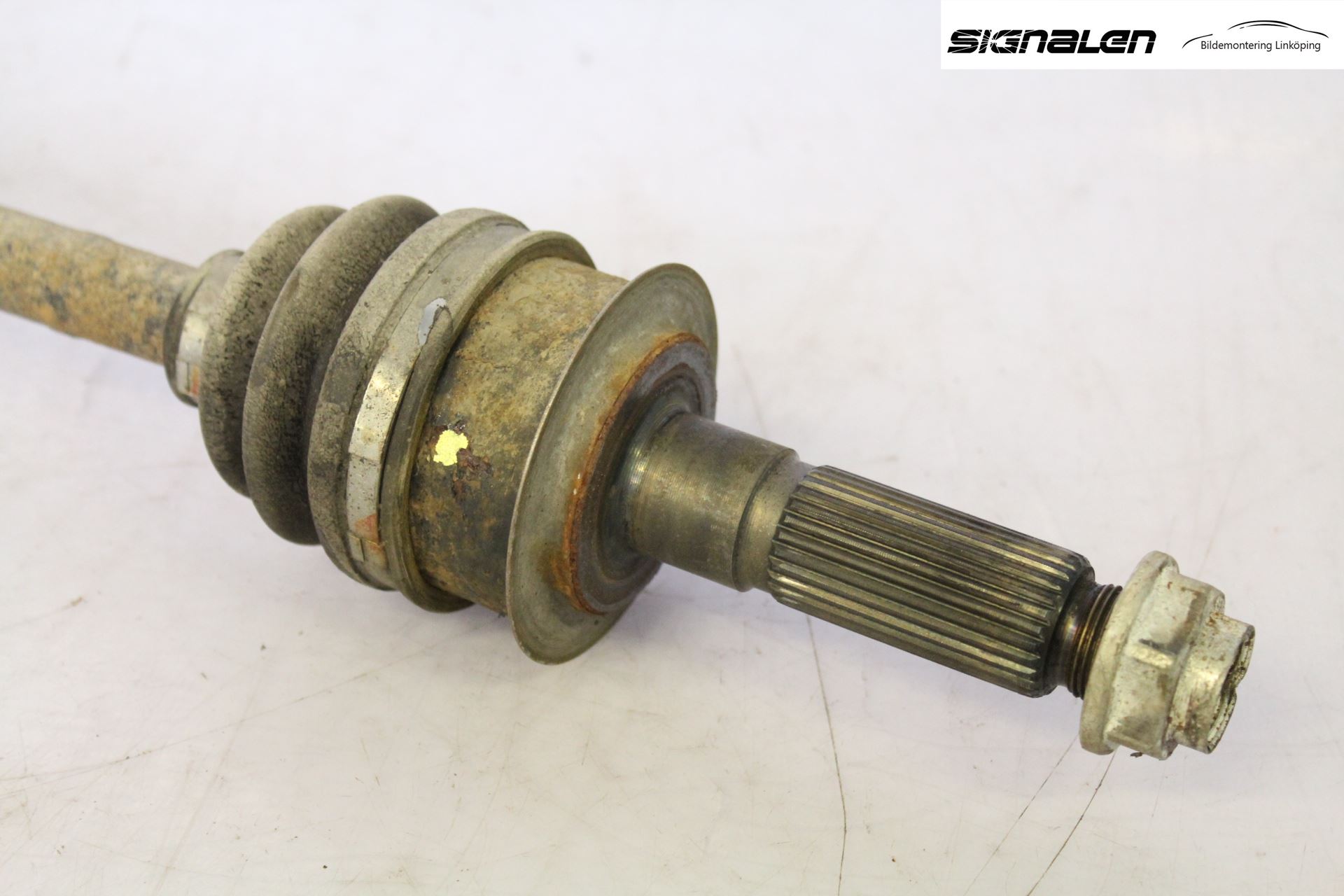 Subaru OUTBACK 10-15 Drivaxel Bak Vänster