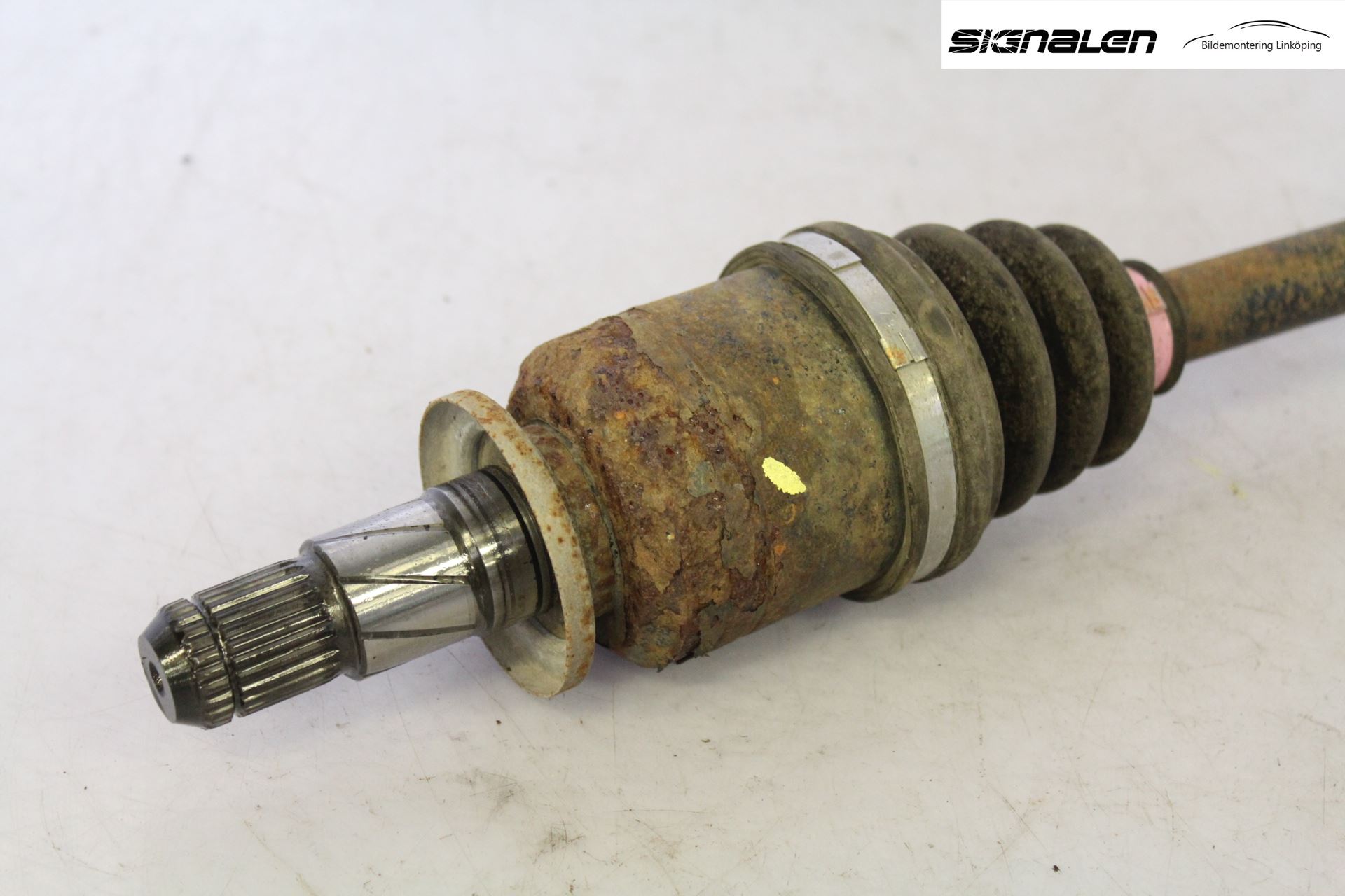Subaru OUTBACK 10-15 Drivaxel Bak Höger