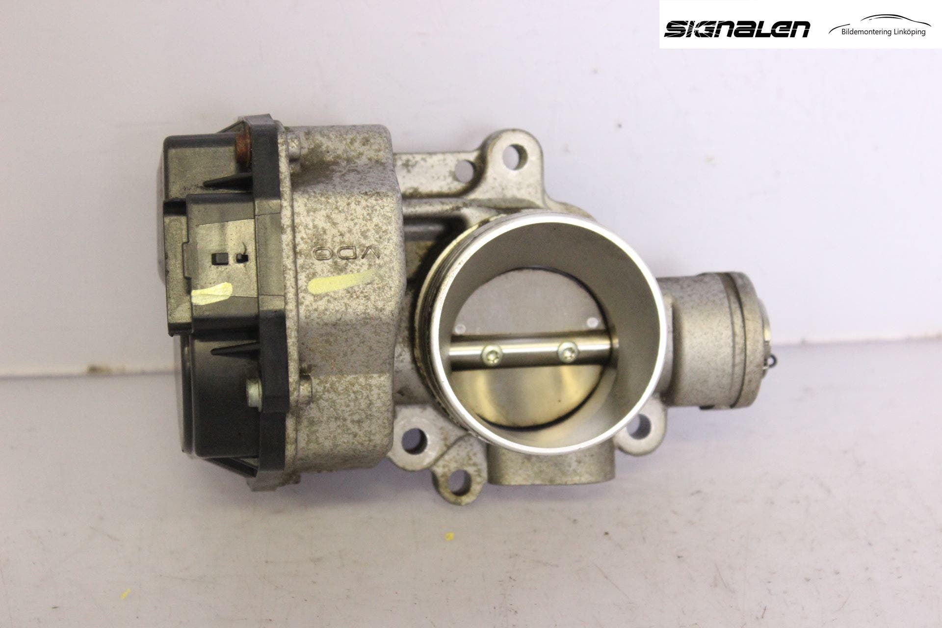 Citroen C3 -04 Injspjällhus