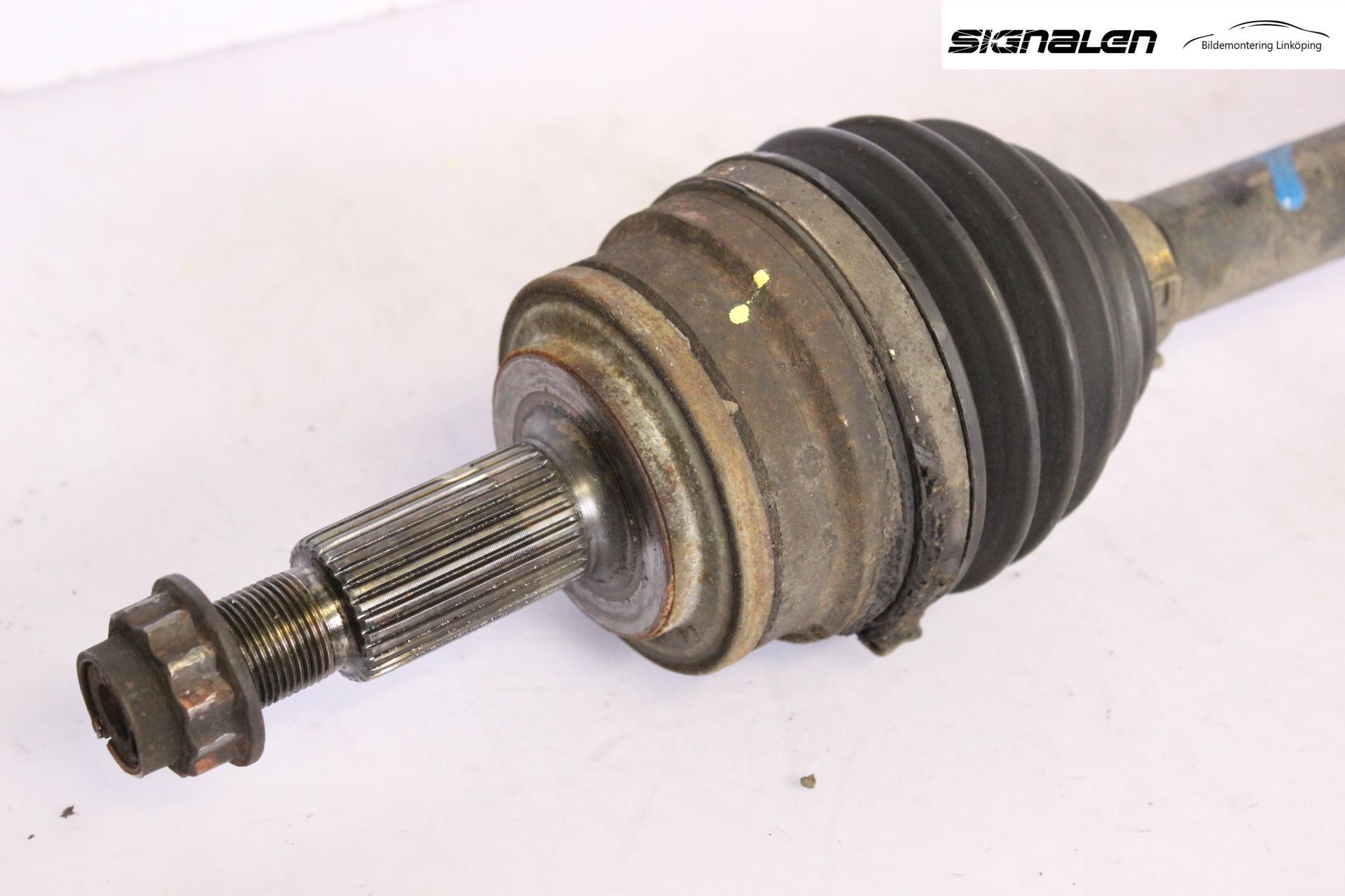 Toyota AURIS 07-09 Drivaxel Fram Höger