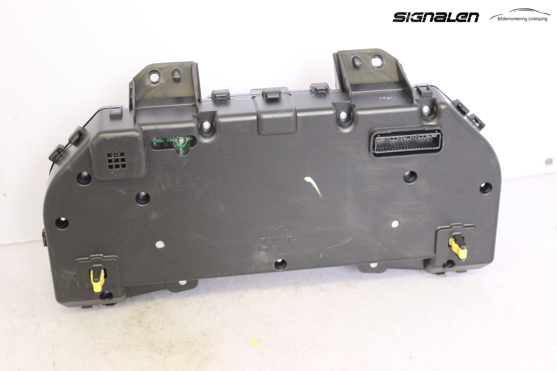 Toyota AVENSIS 09-15 Instrument Komb