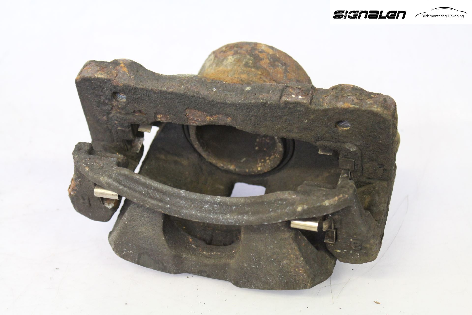 Toyota HI-ACE 06-12 Bromsok Fram Höger