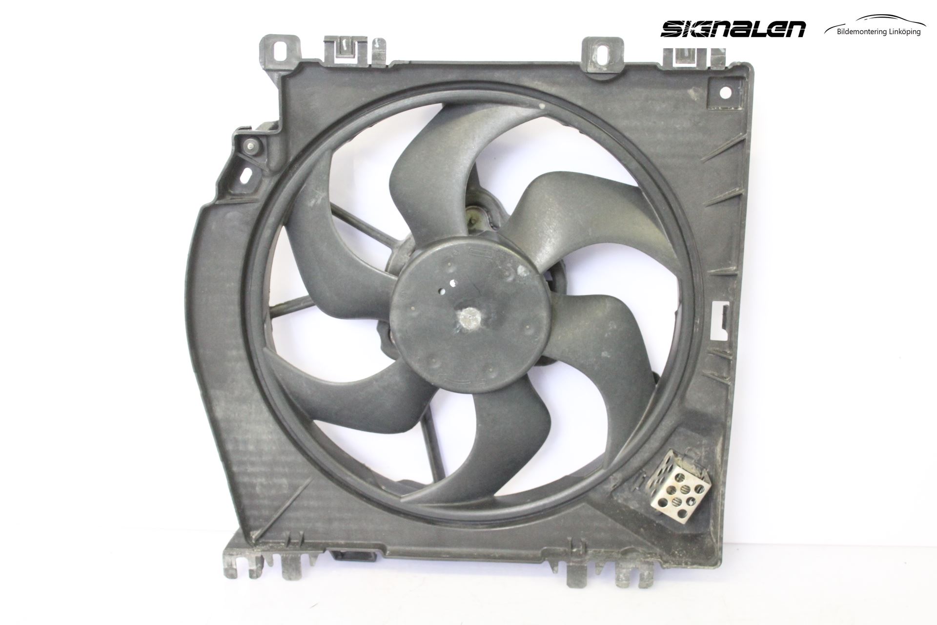 Renault CLIO III  09-12 Kylfläkt El