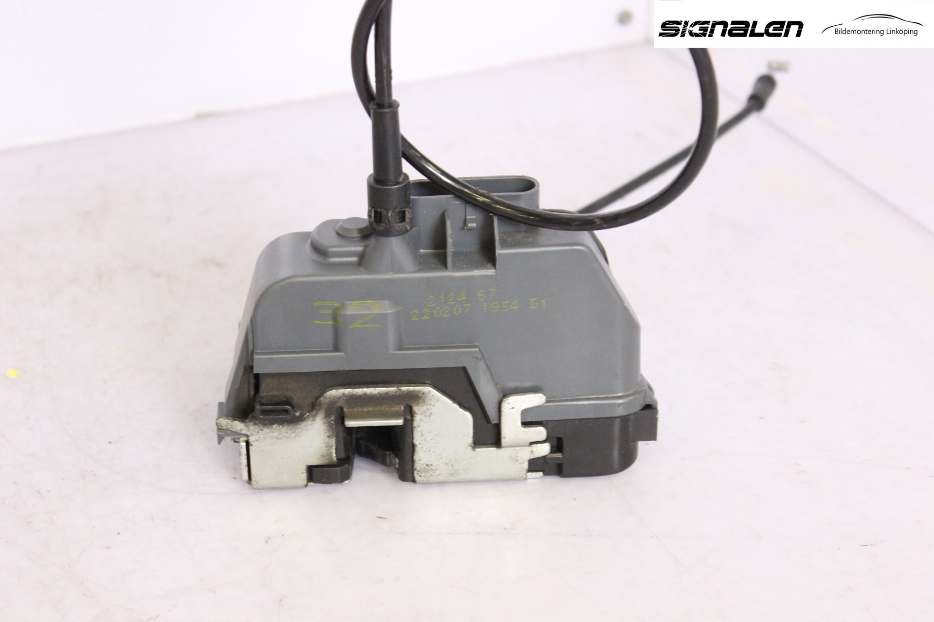 Renault MÉGANE II  06-08 Låskista-Dörrlås