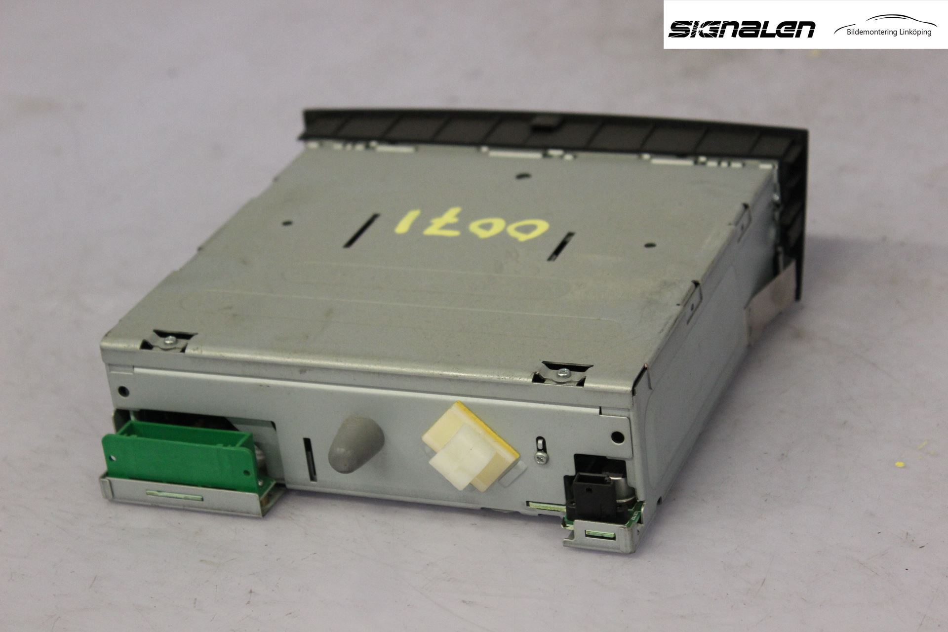 Renault MÉGANE II  06-08 Cd Växlare