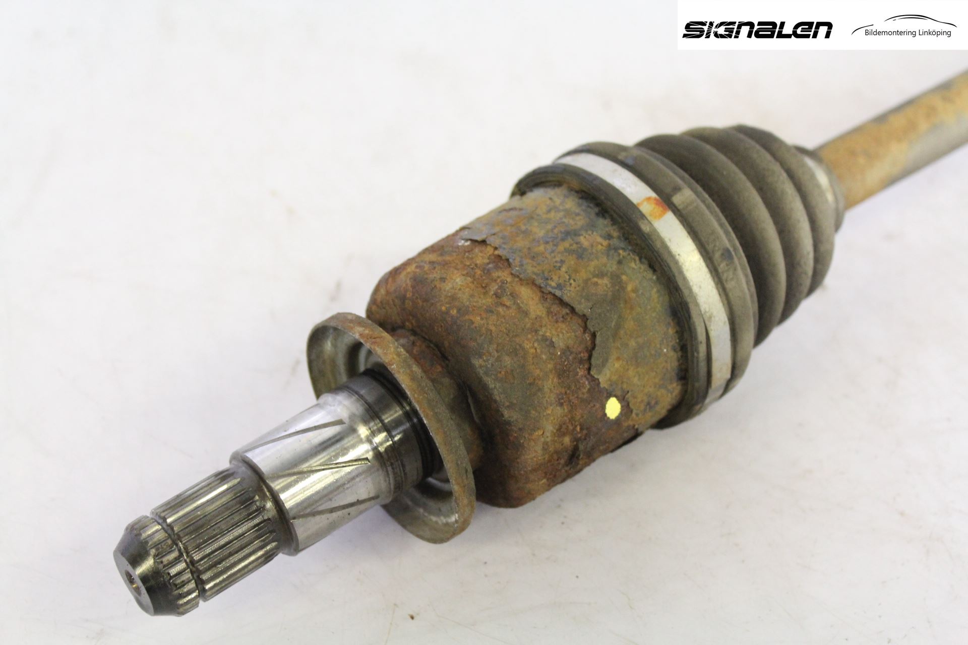 Subaru LEGACY    07-09 Drivaxel Bak Vänster