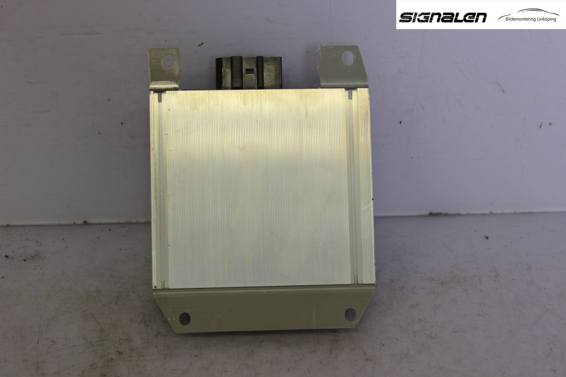 Audi A4/S4 05-07 Radio-Stereo Förstärkare