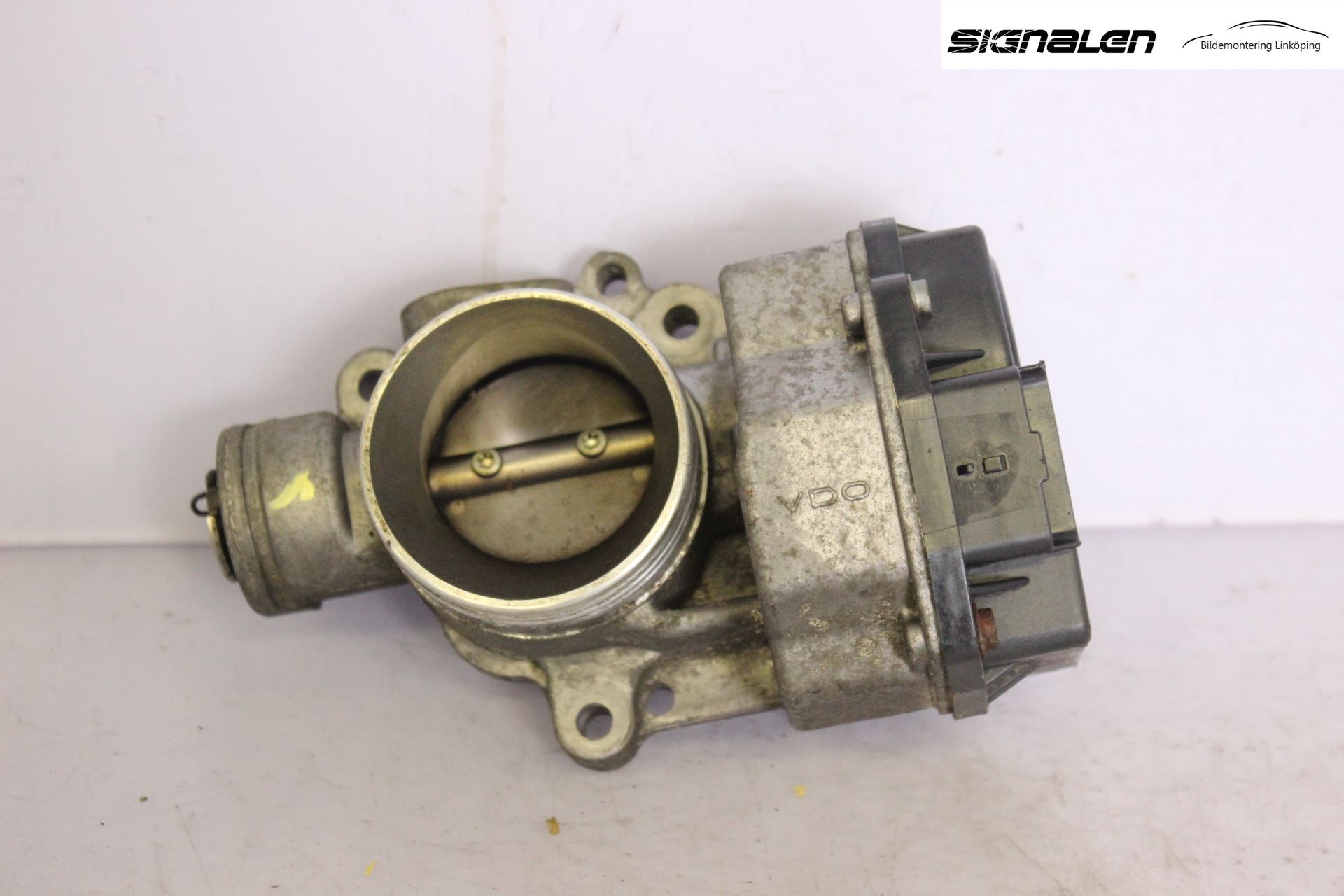 Citroen C3 -04 Injspjällhus