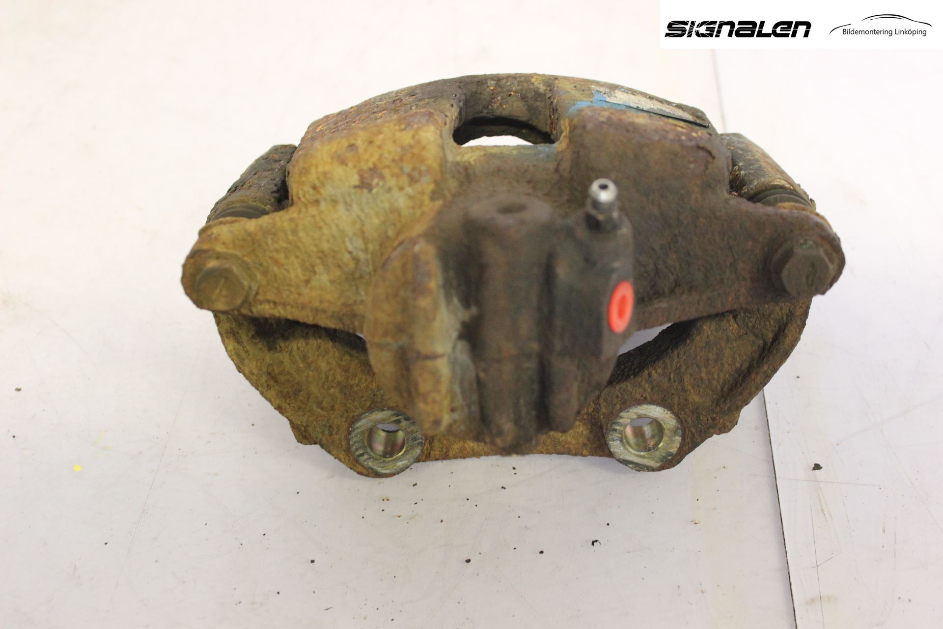 Peugeot 307     05-08 Bromsok Fram Höger