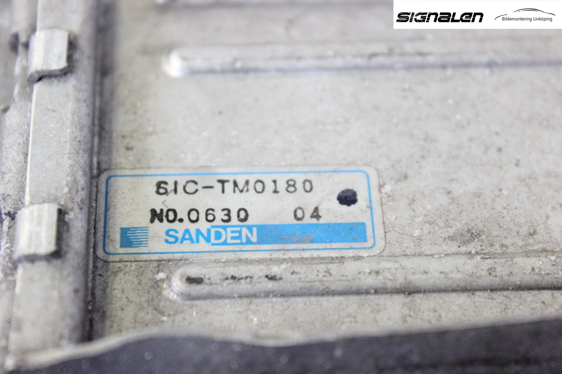 Subaru OUTBACK 10-15 Laddluft-Intercooler Kyl