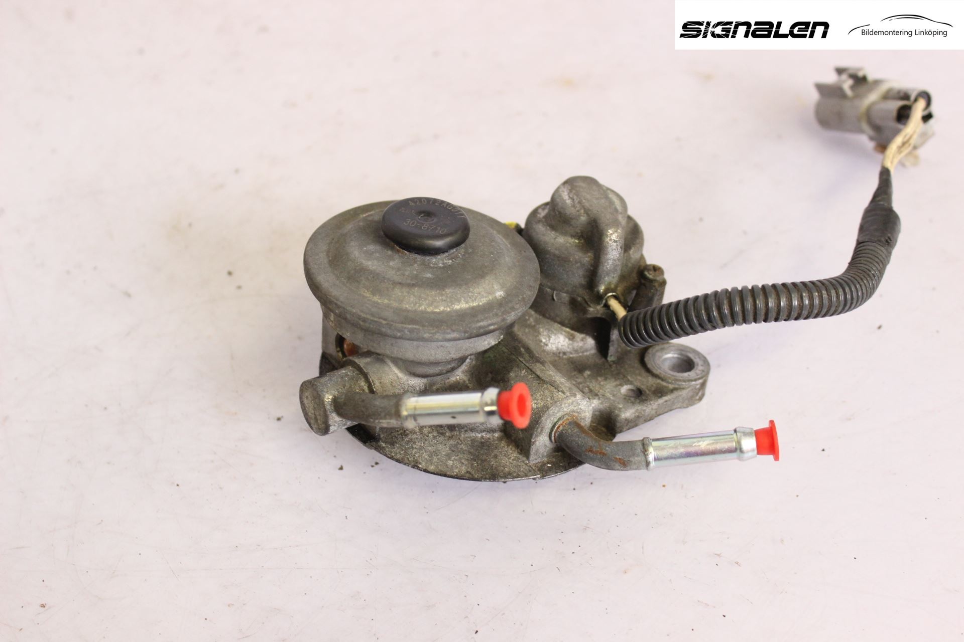 Subaru OUTBACK 10-15 Bränslefilter-Hållare