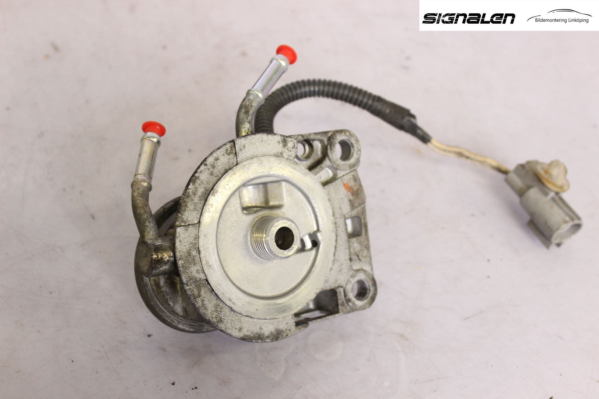 Subaru OUTBACK 10-15 Bränslefilter-Hållare