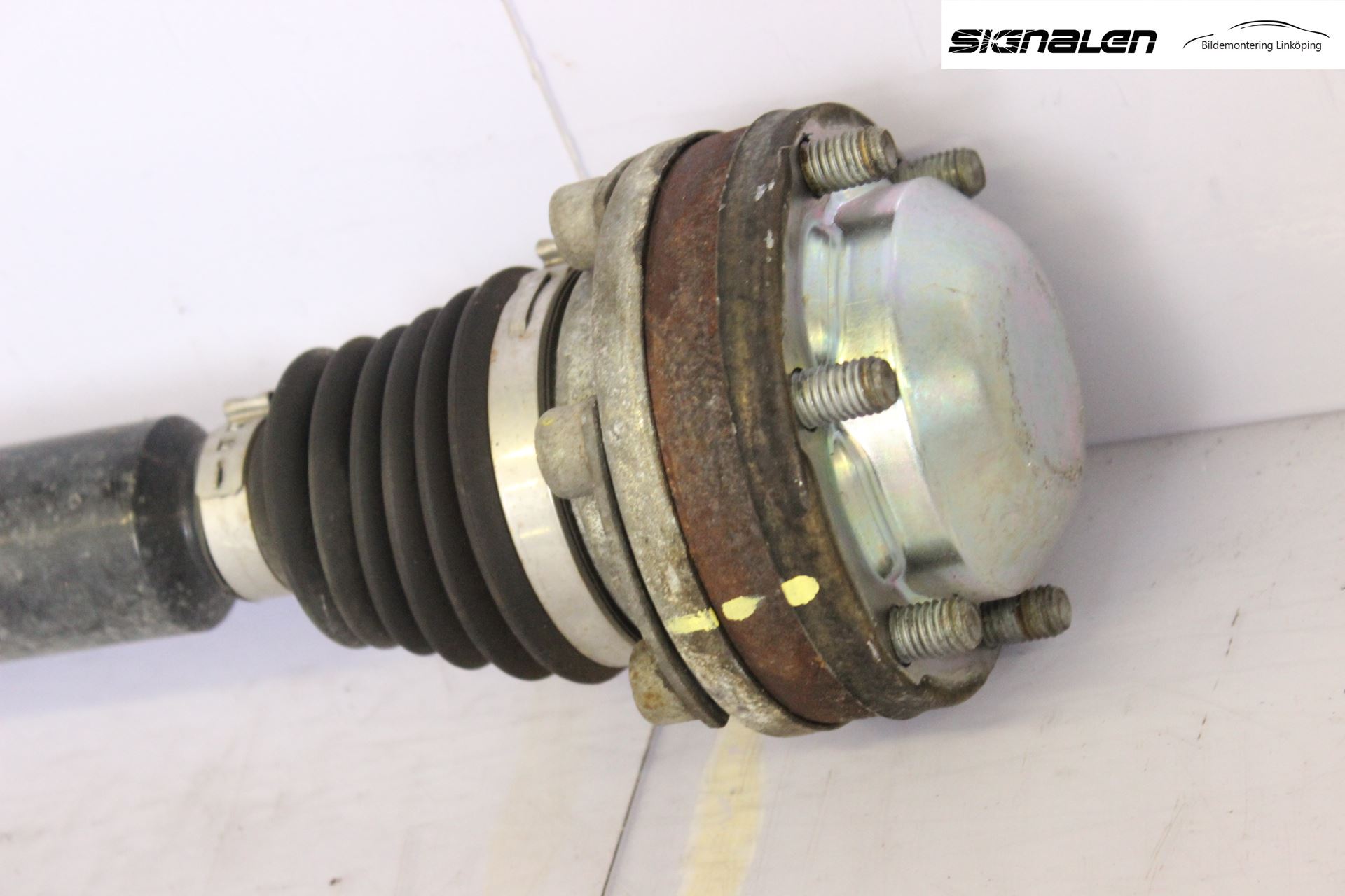 Volkswagen VW TOURAN 10-15 Drivaxel Fram Höger