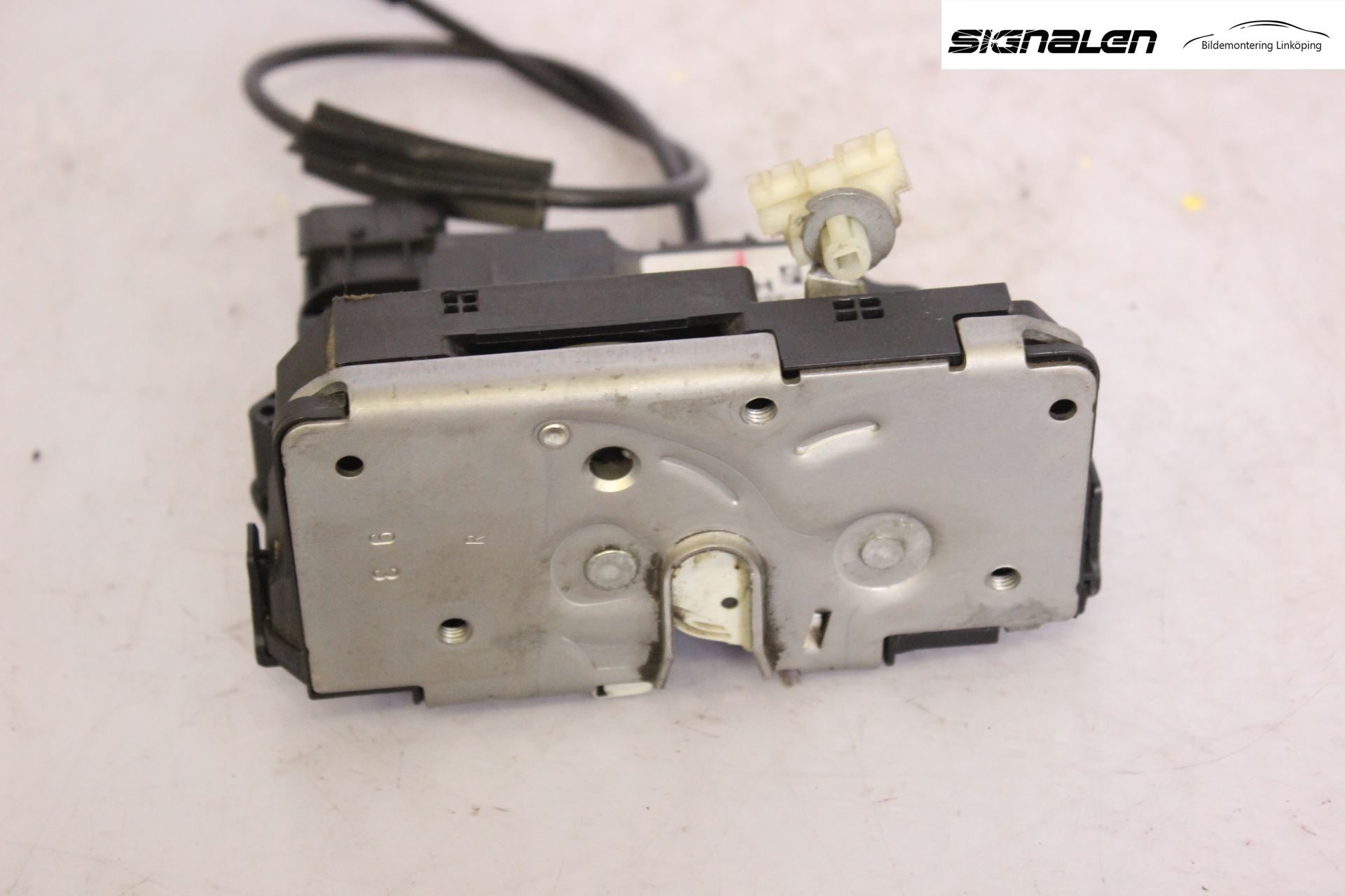 Opel CORSA D 07-14 Låskista-Dörrlås