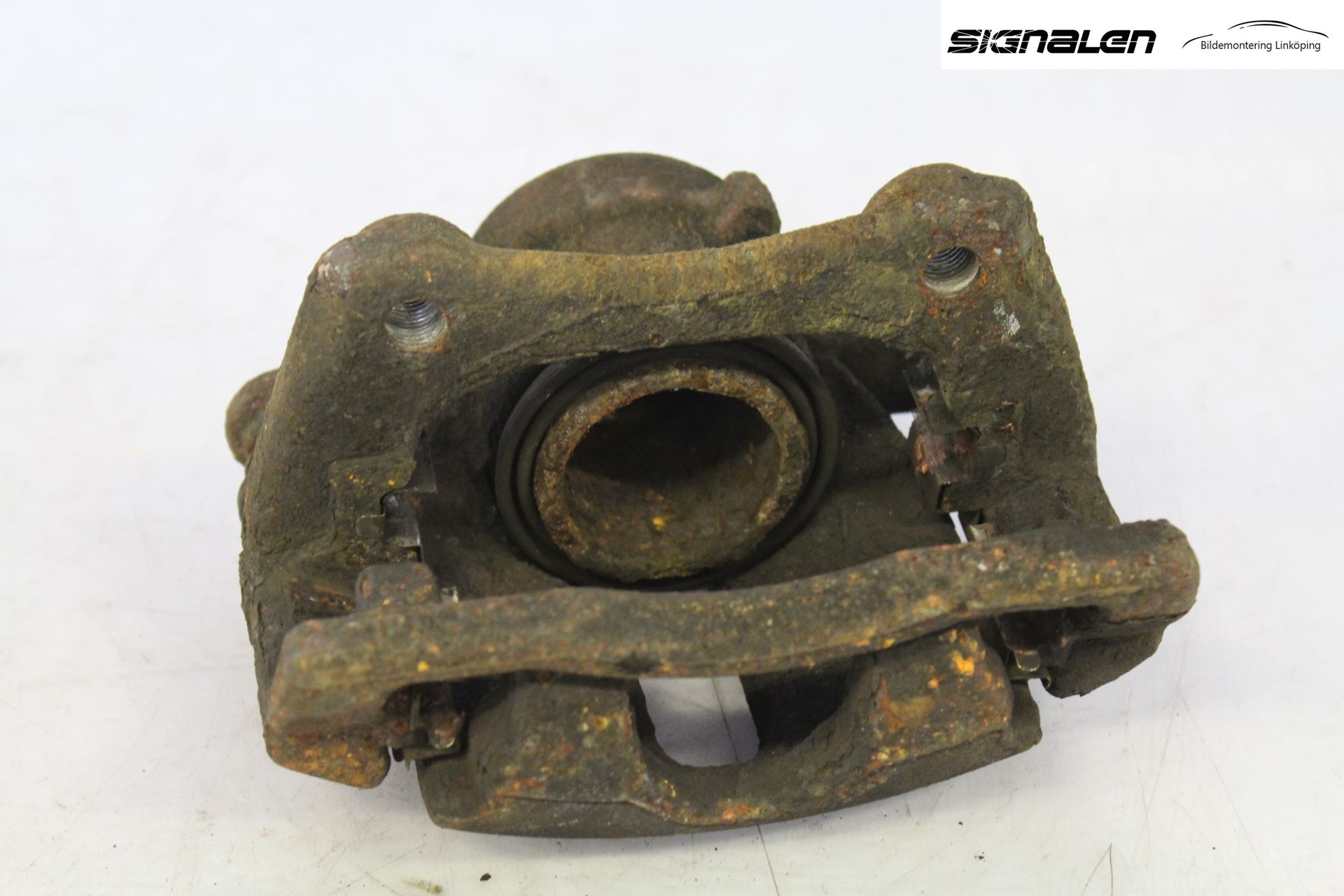 Renault CLIO III  09-12 Bromsok Fram Vänster