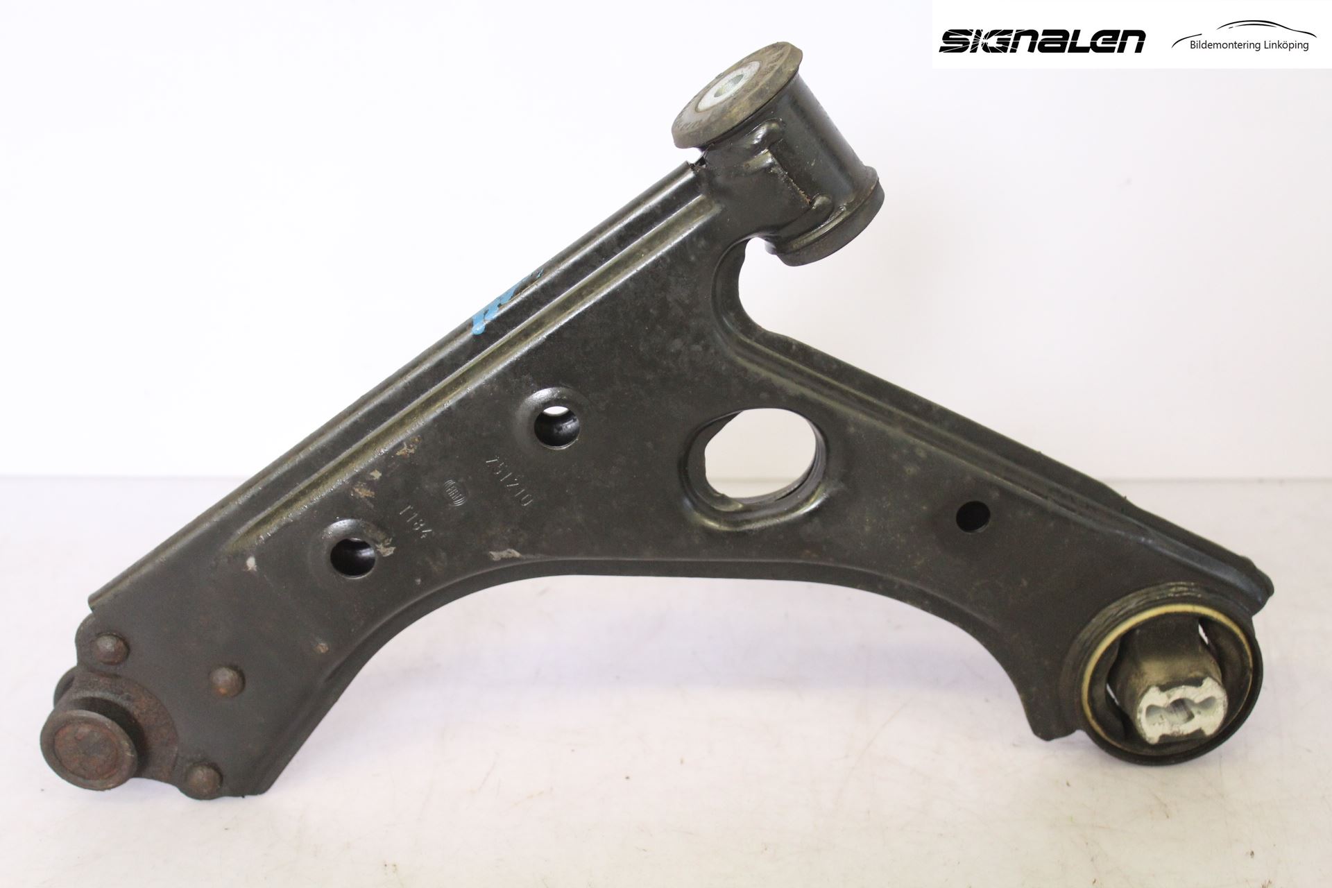 Peugeot BIPPER Bärarm Fram Undre Hö