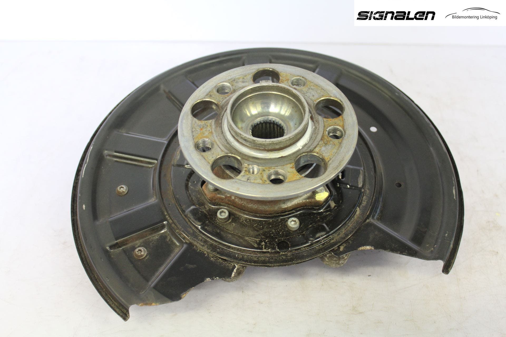 Mercedes-Benz MB E-KLASS (W212) 09-16 Hjullagerhus-Spindel Hö B