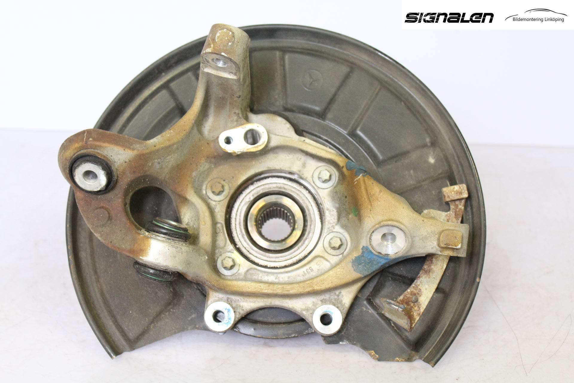 Mercedes-Benz MB E-KLASS (W212) 09-16 Hjullagerhus-Spindel Hö B