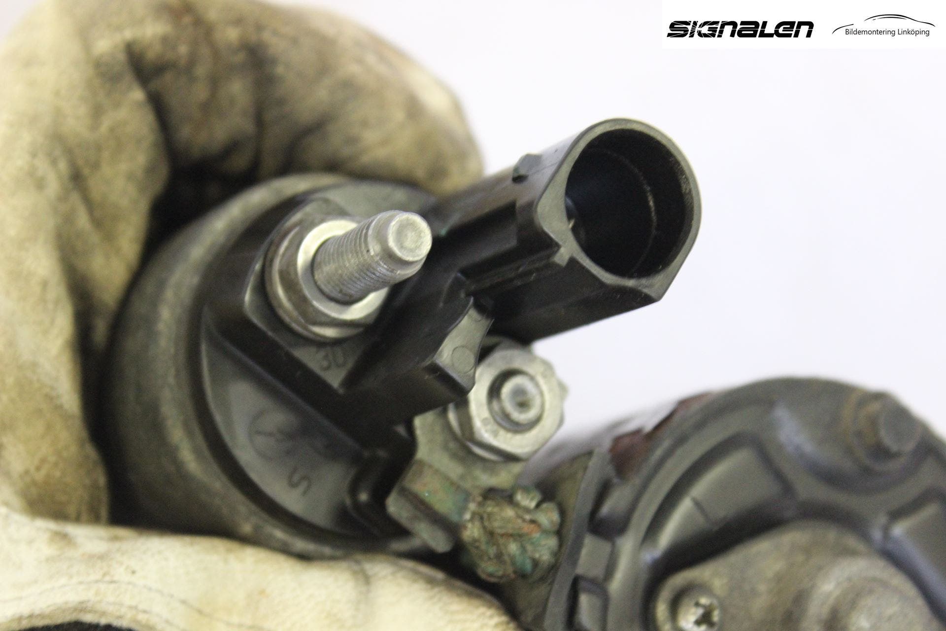 Volkswagen VW GOLF V 04-09 Startmotor