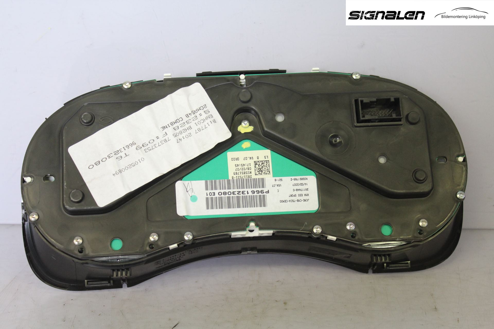 Peugeot 307     05-08 Instrument Komb