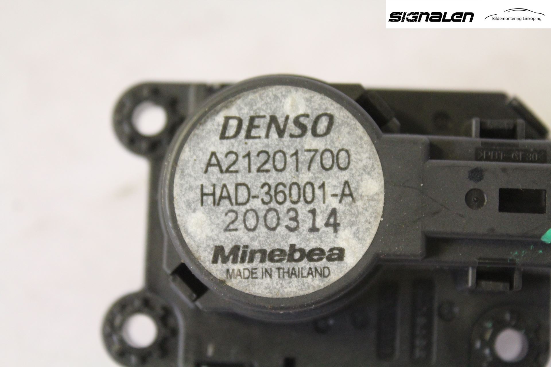 Nissan NV400 12-24 Ac Reglermotor